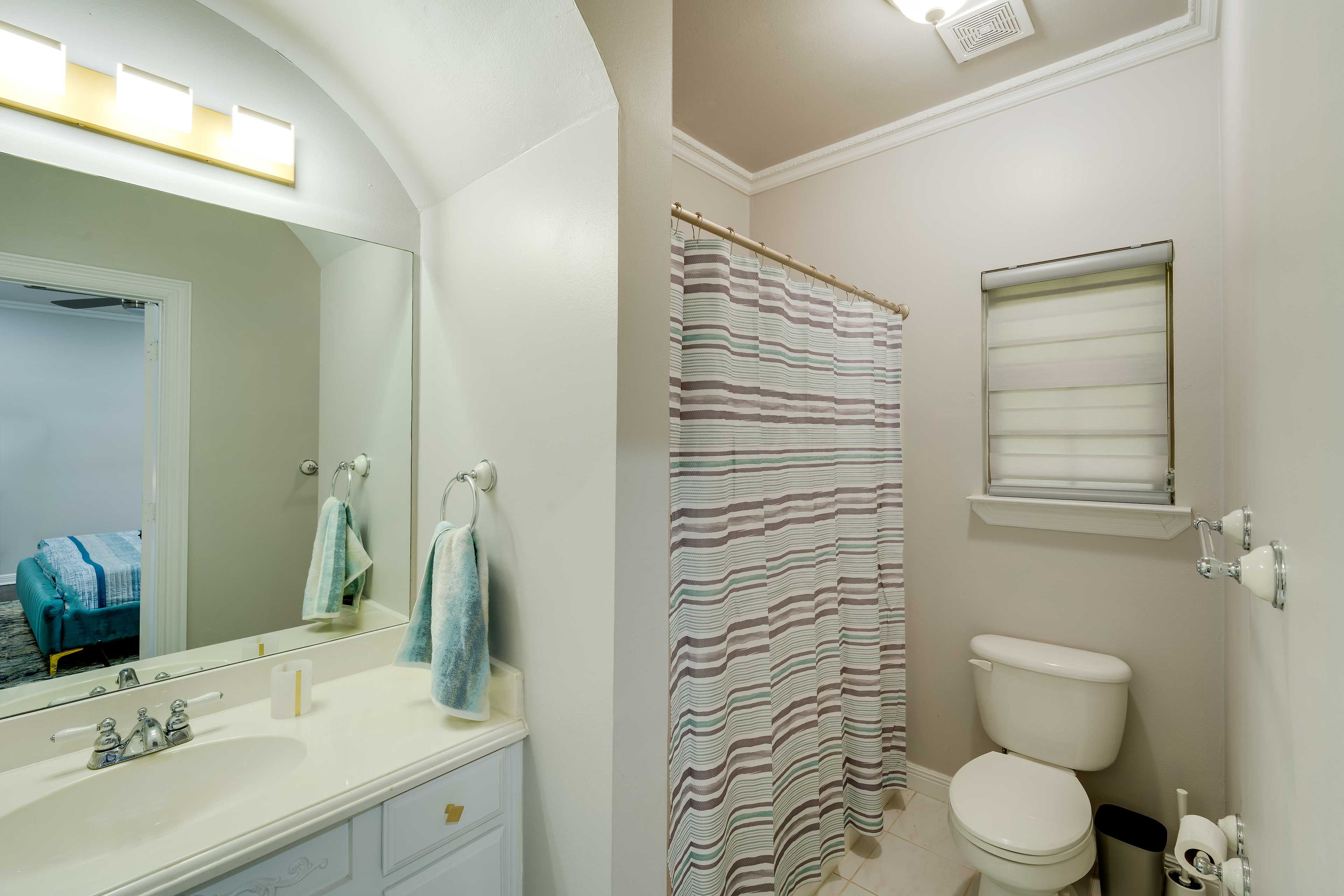 En-Suite Bathroom