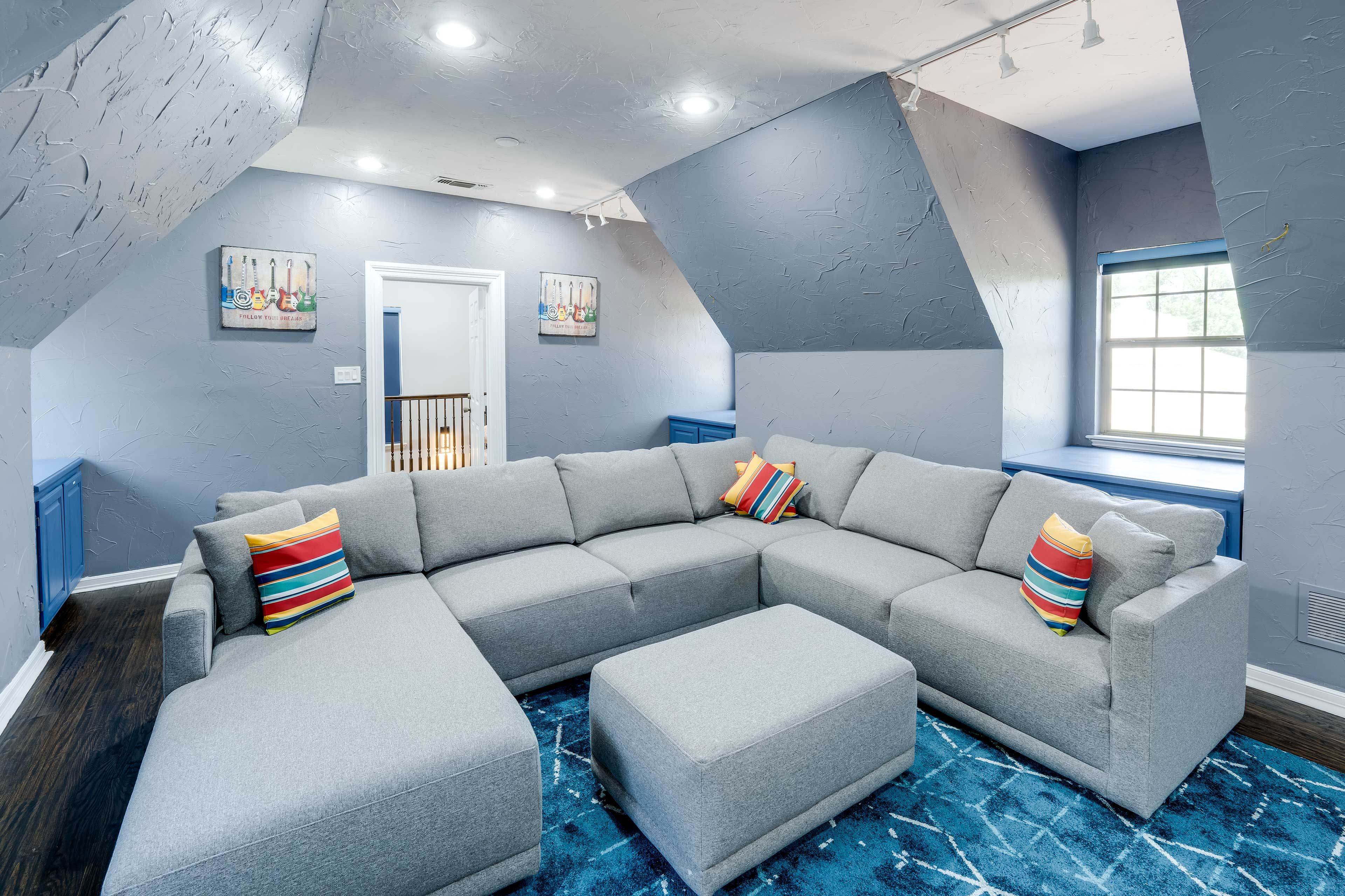 Media Room | Smart TV | 2nd Floor