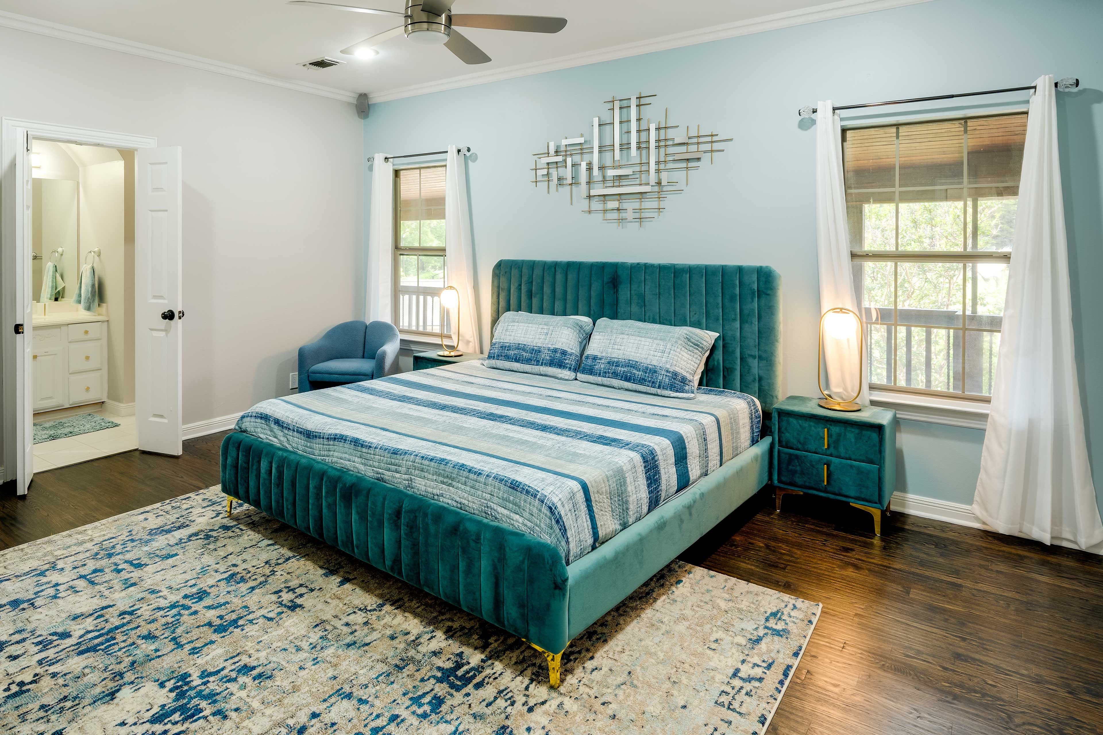 Bedroom 2 | King Bed | 2nd Floor