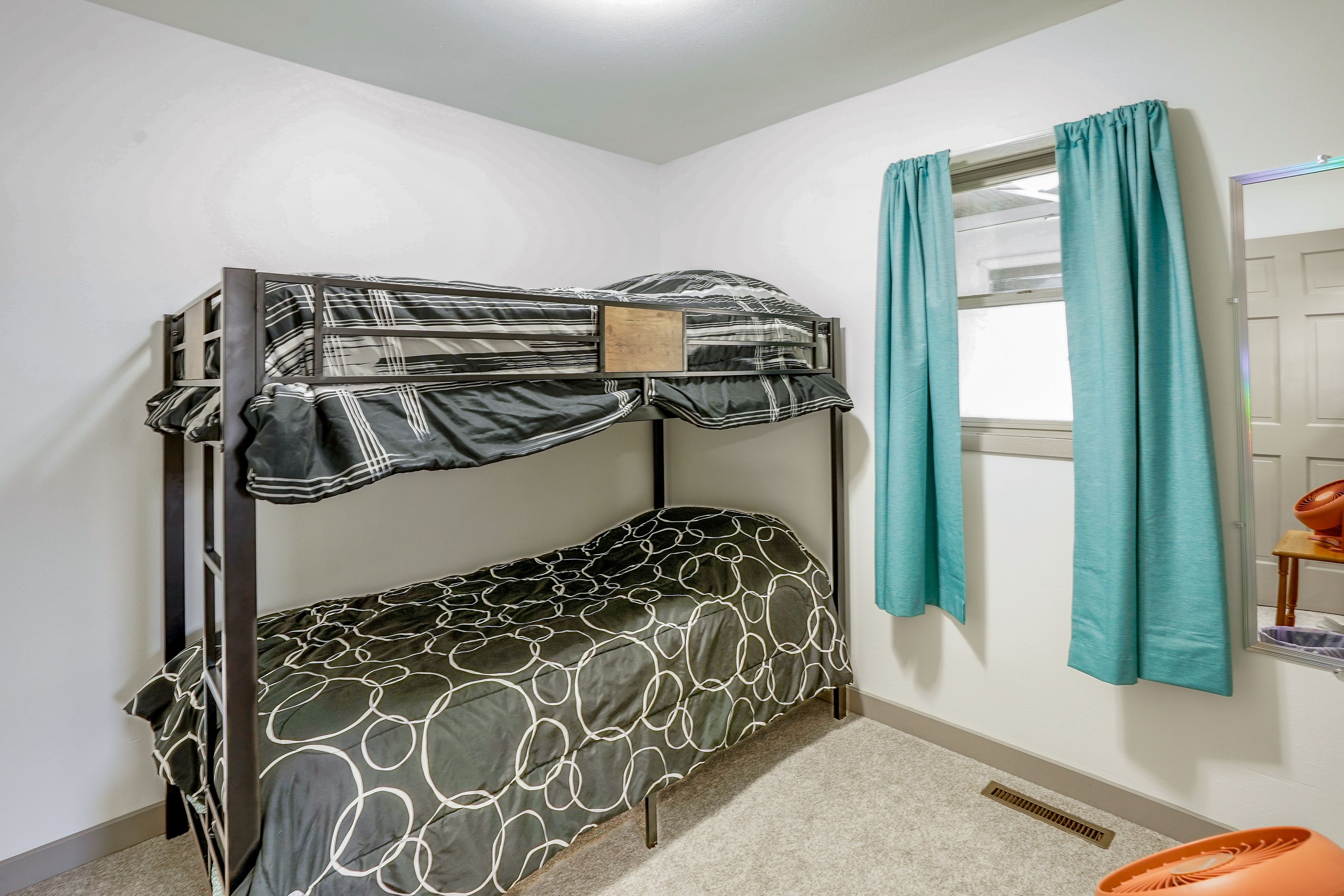 Bedroom 3 | Twin Bunk Bed