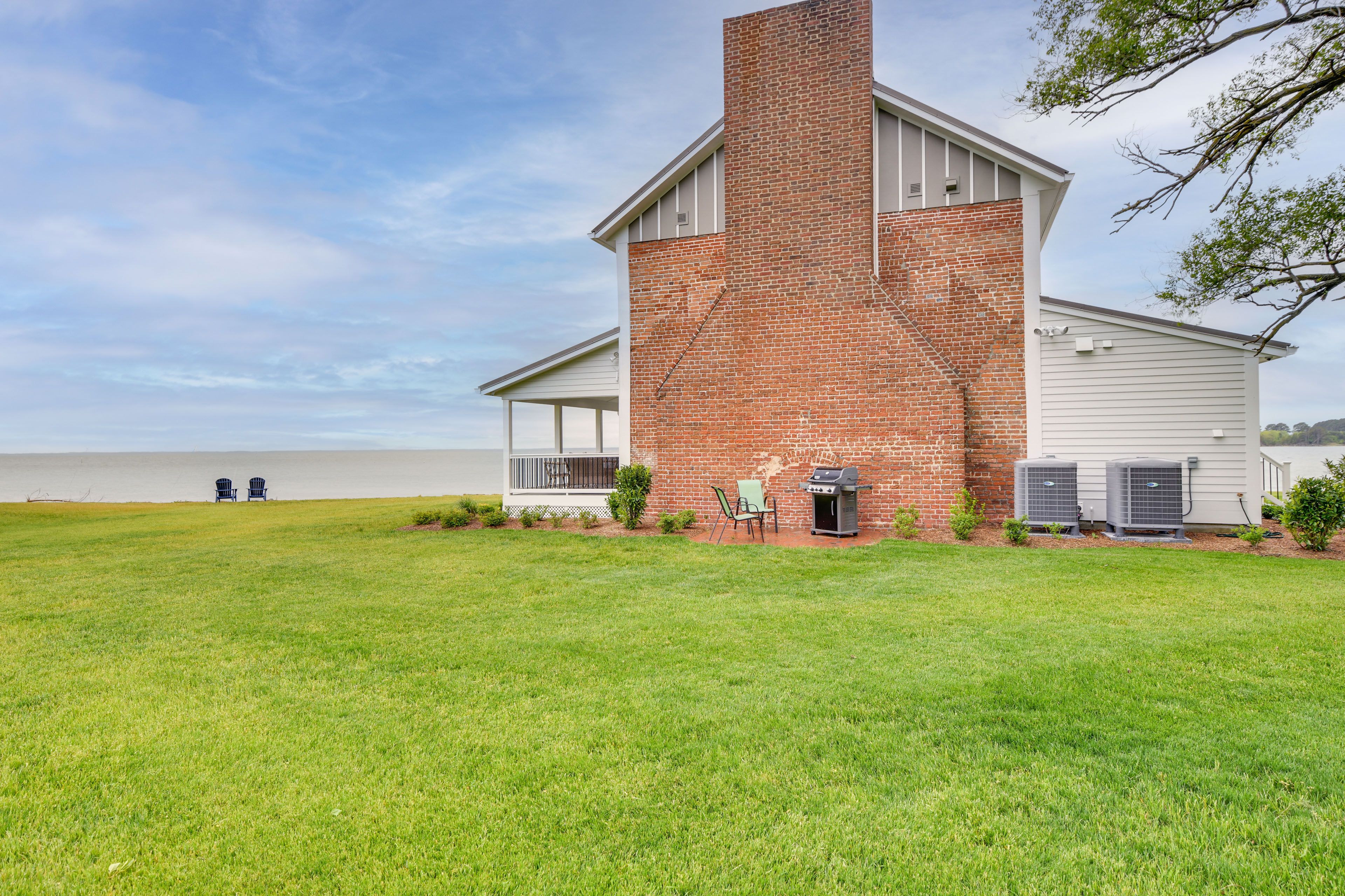 Back Exterior | Patio | Gas Grill