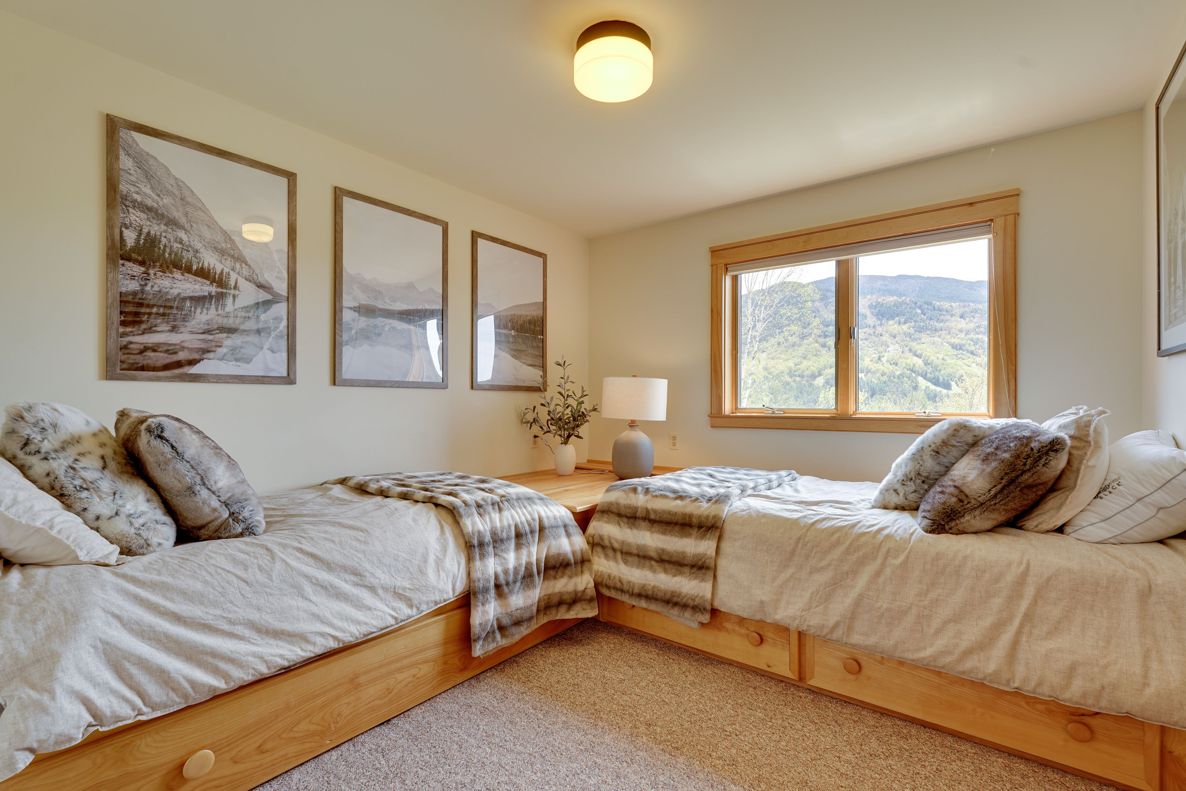 Bedroom 3 | 2 Twin Beds