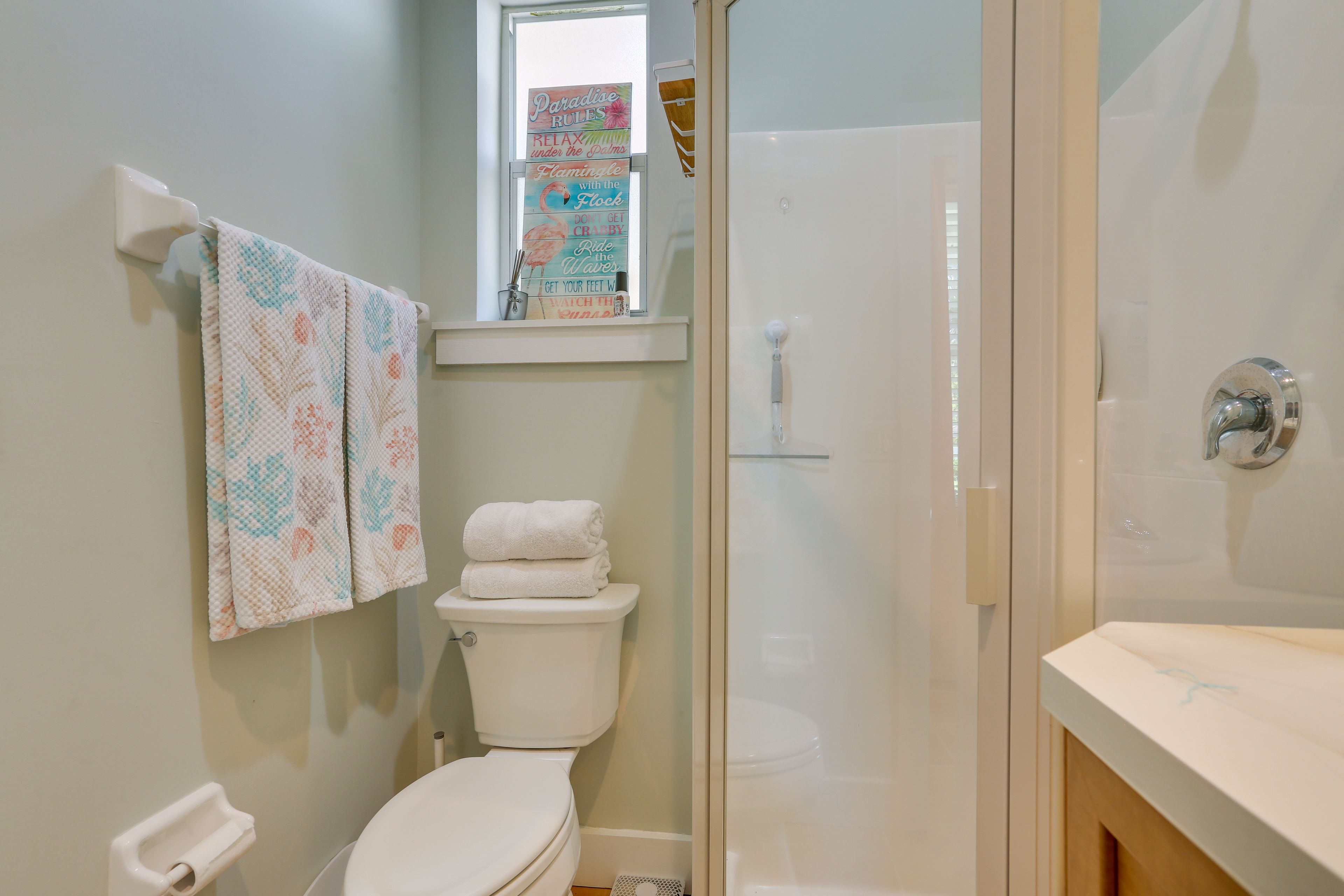 Full Bathroom | Walk-In Shower | Towels Provided | Hair Dryer