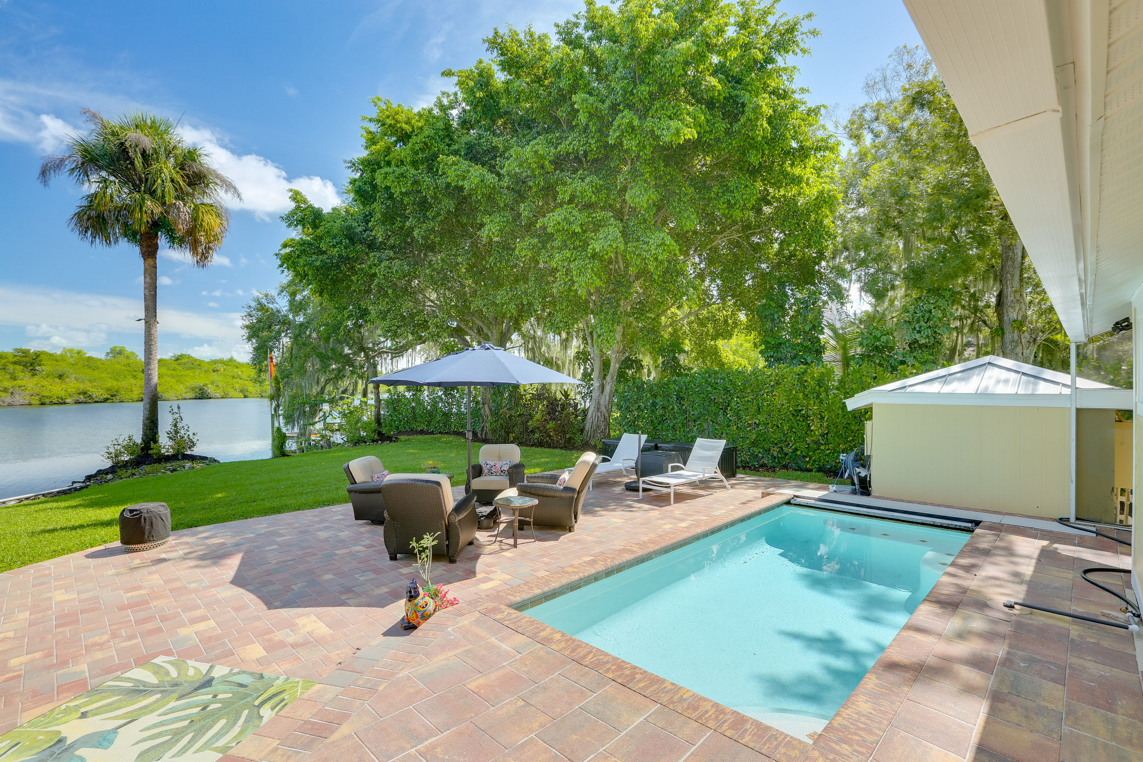 Shared Exterior Space | Pool | Covered Lounge Area | Outdoor Dining