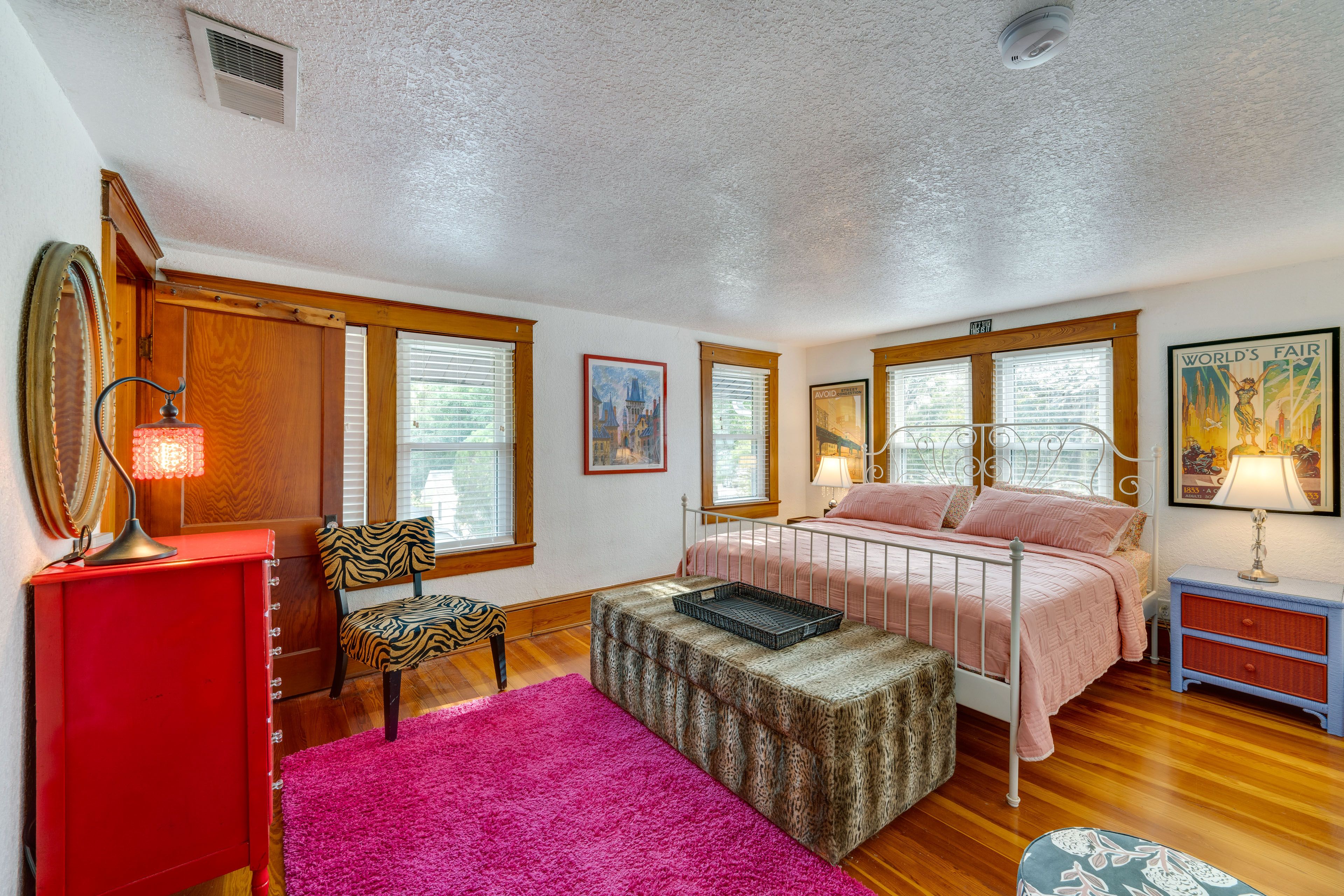 Bedroom 1 | King Bed | 2nd Floor
