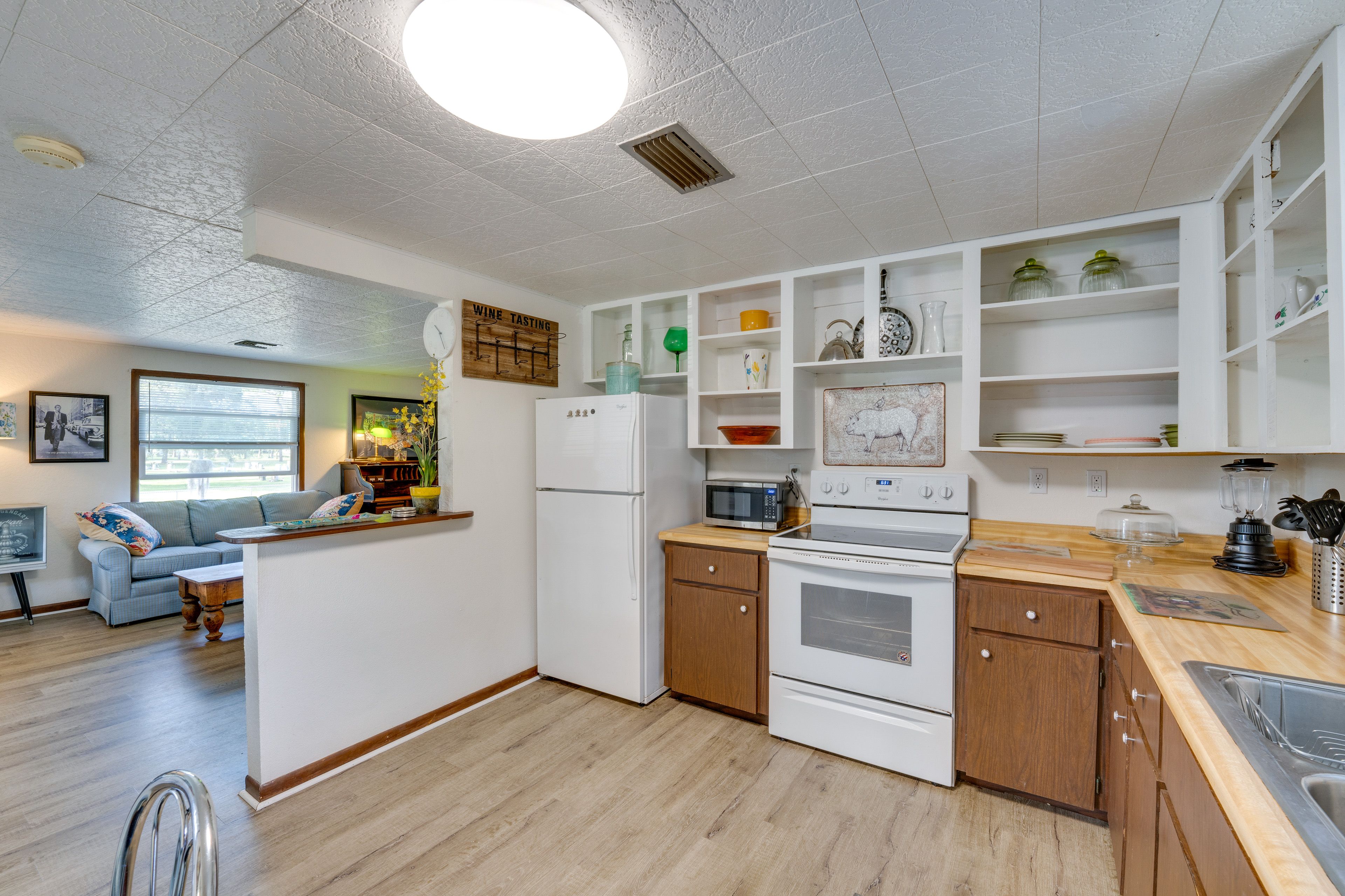 Kitchen | Keurig Coffee Maker