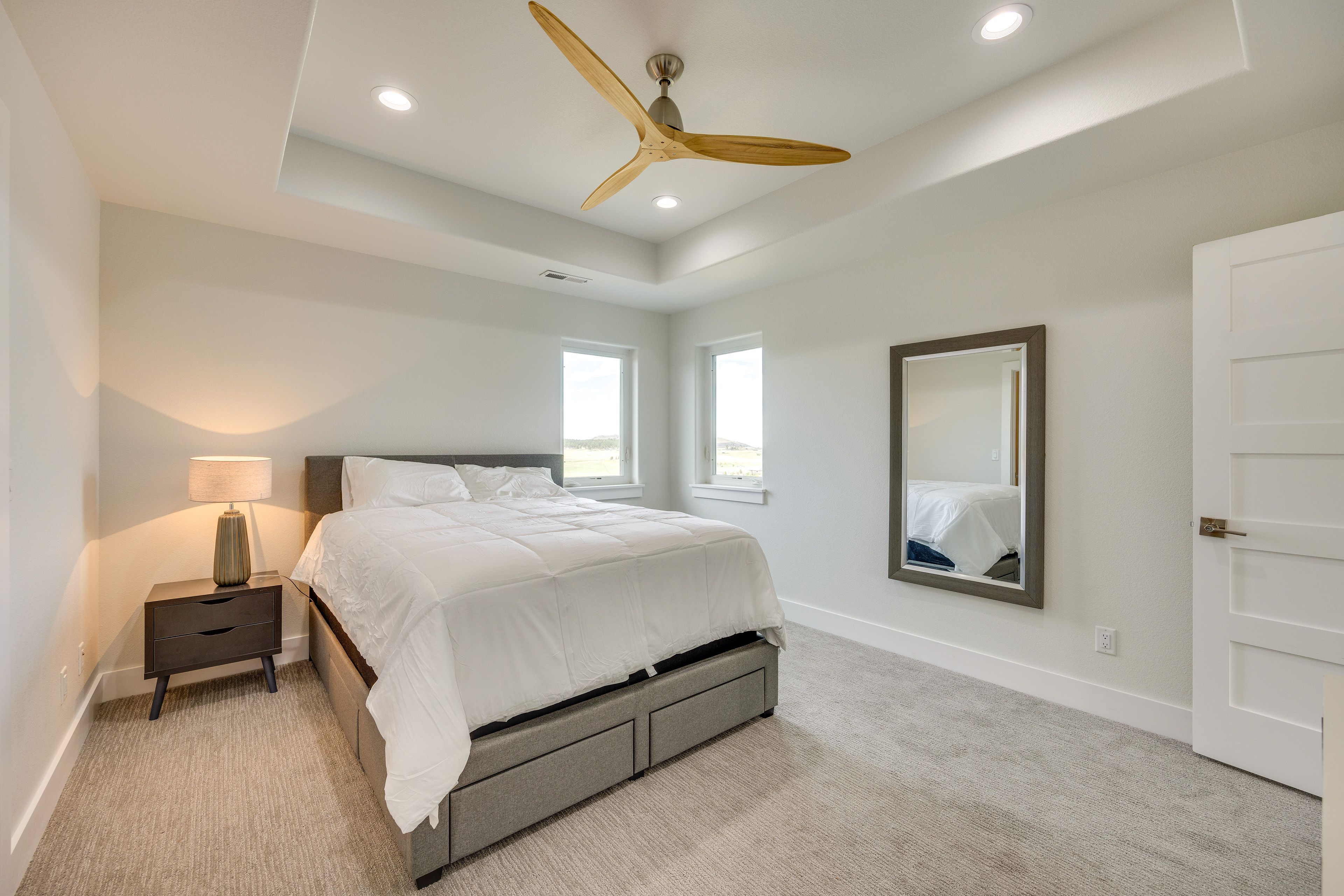Bedroom 1 | Queen Bed | En-Suite Bathroom