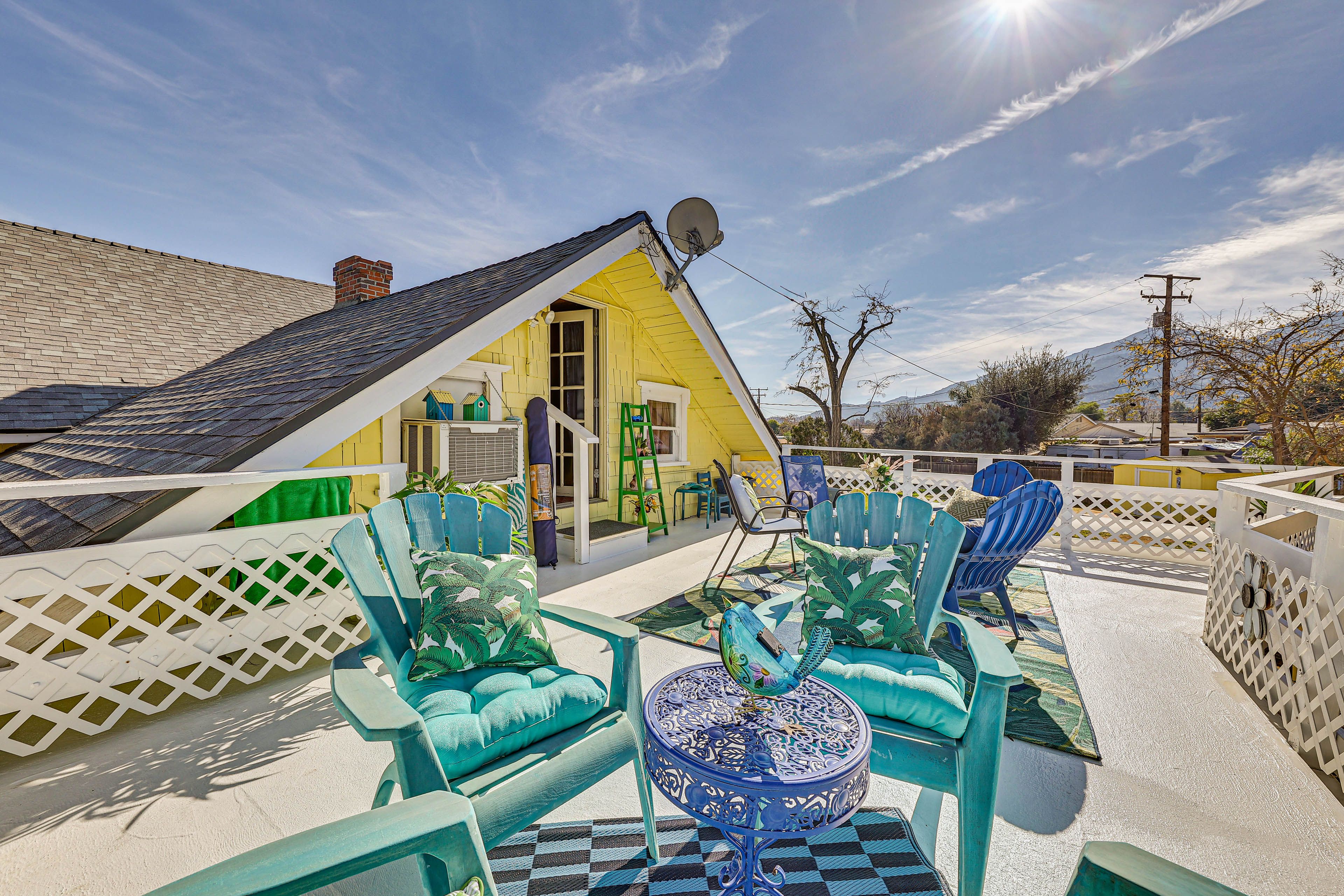 Deck | 2-Story House