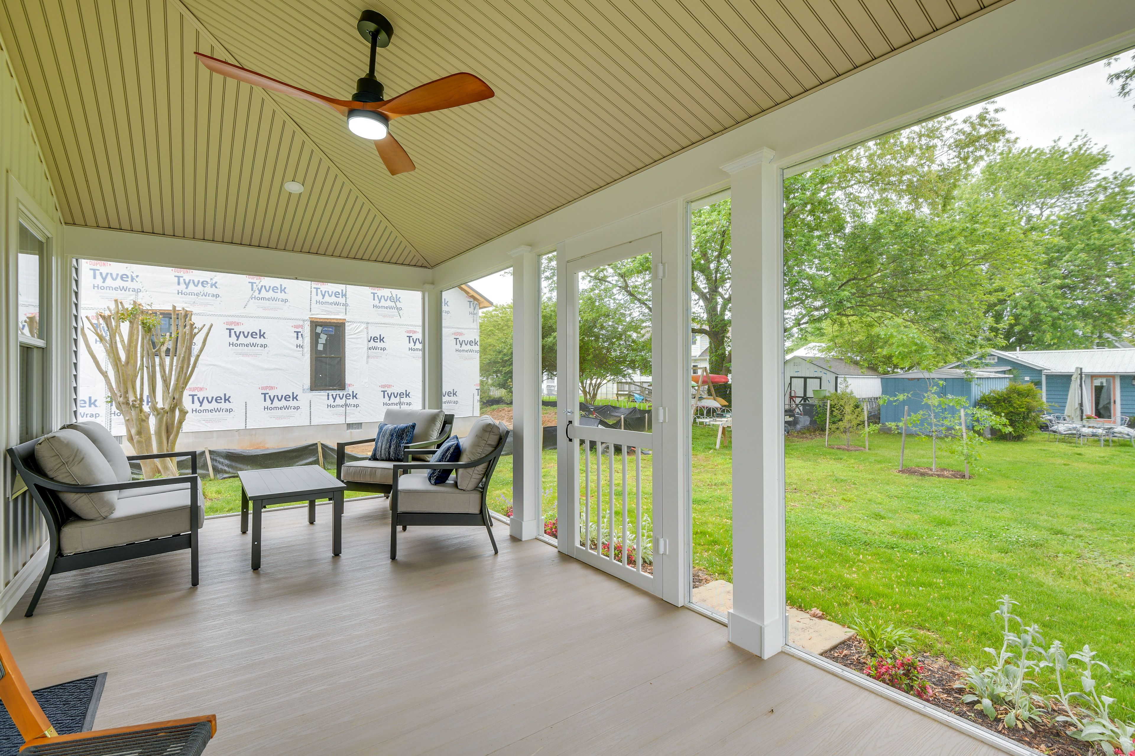 Screened Porch