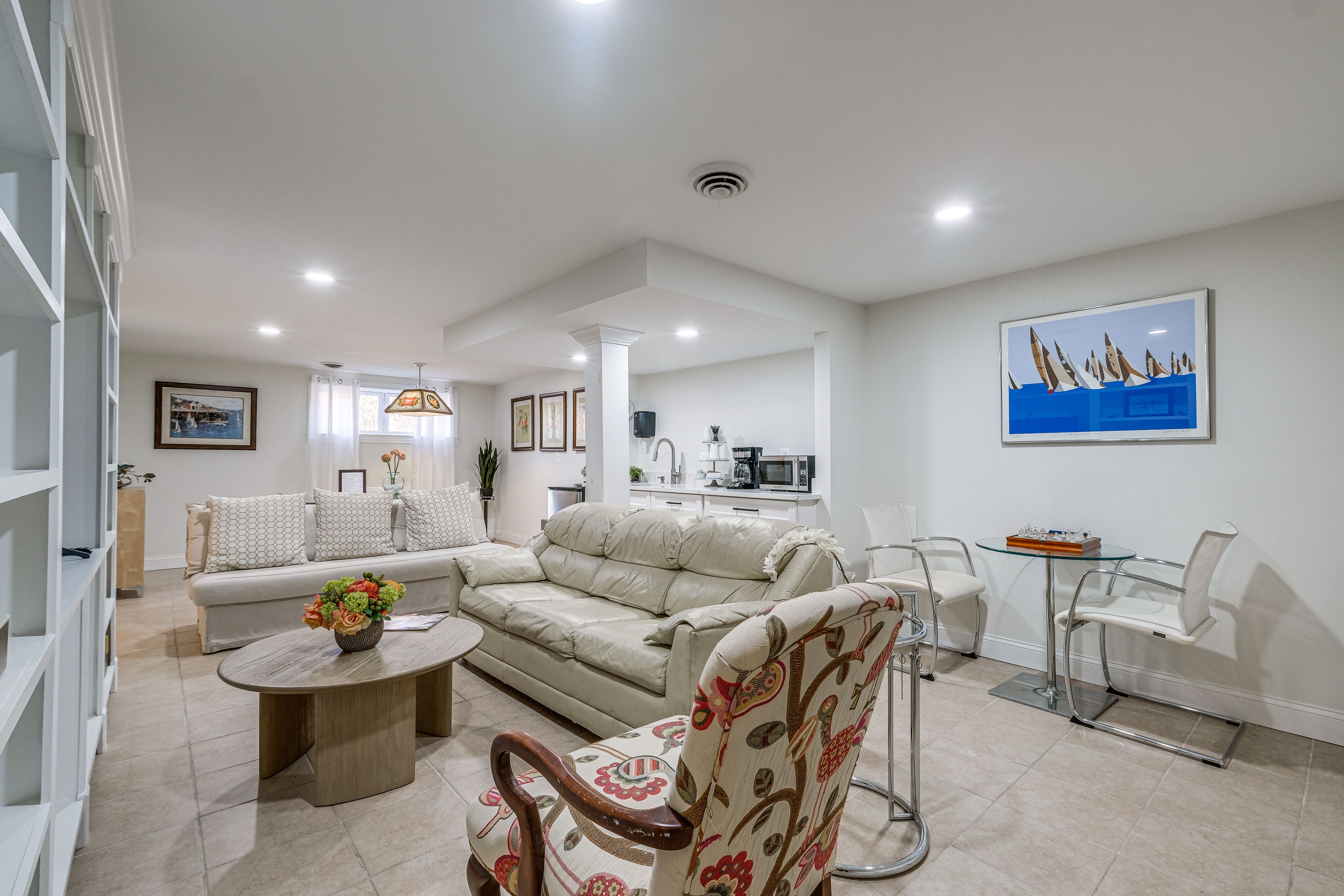 Living Room | Full Sleeper Sofa