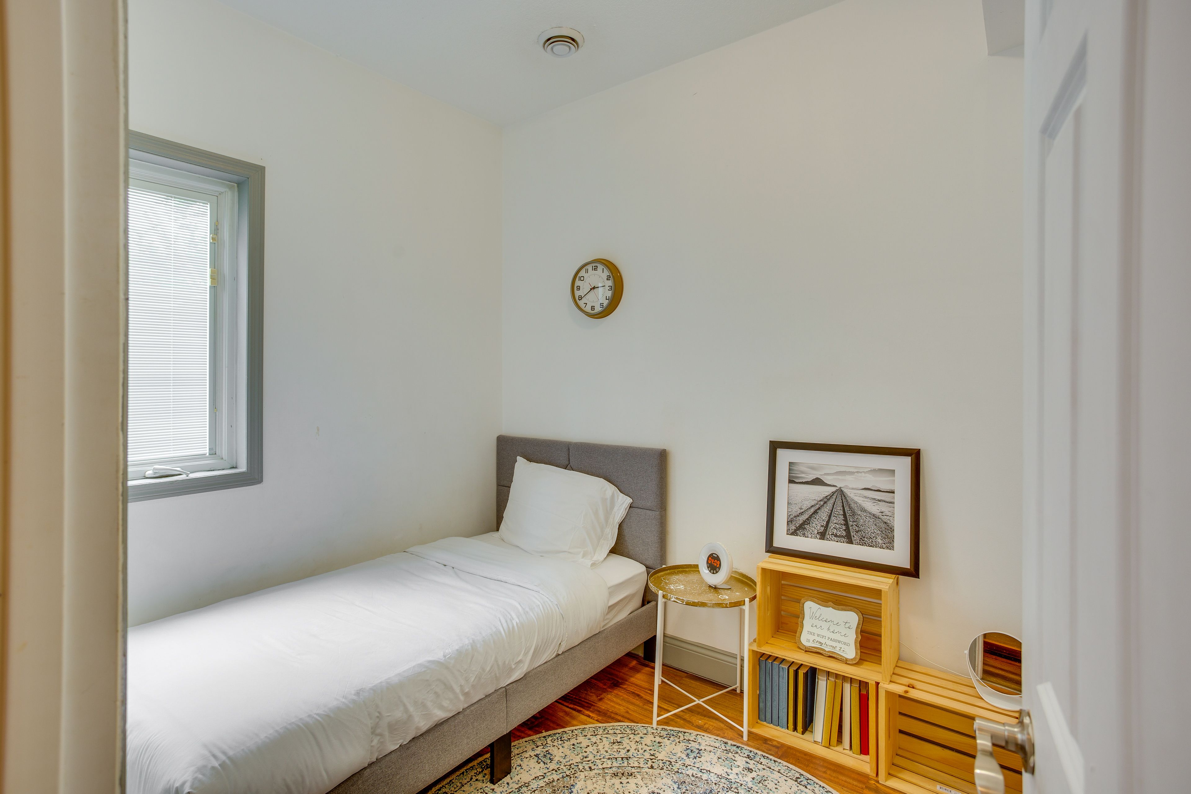Bedroom 3 | Twin Bed