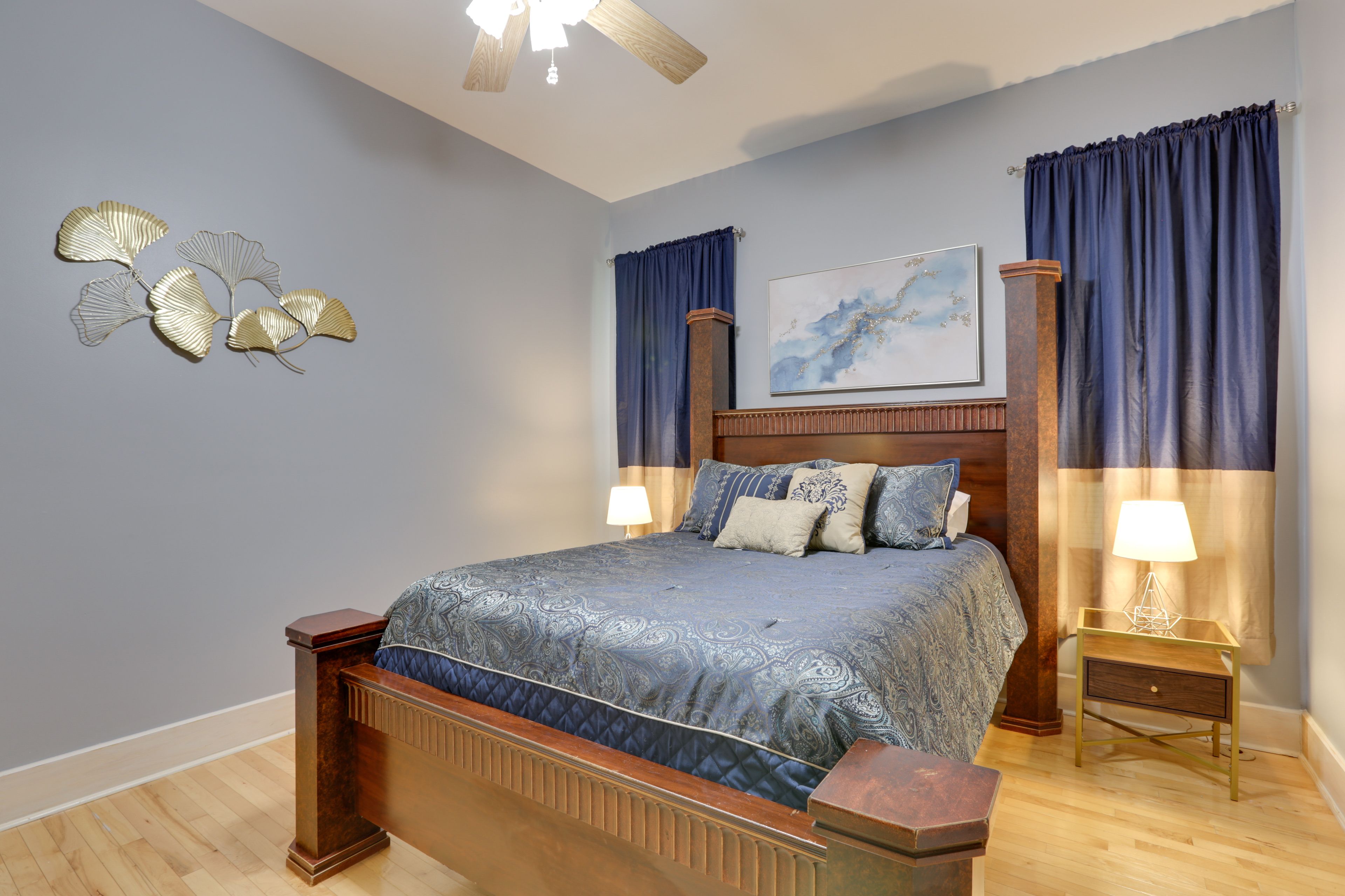Bedroom 2 | Queen Bed | En-Suite Bathroom