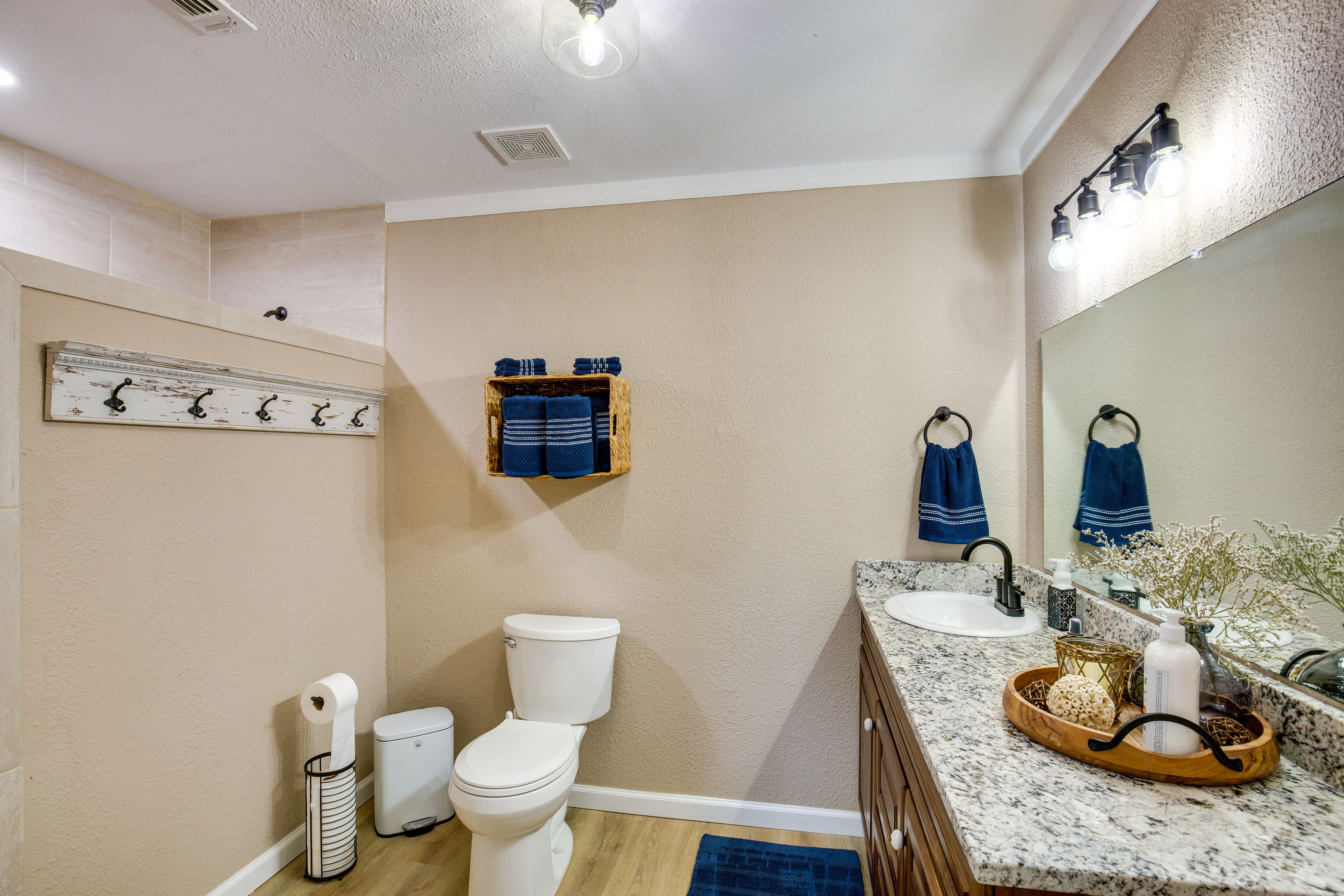 Full Bathroom | Walk-In Shower | Complimentary Toiletries | Towels Provided