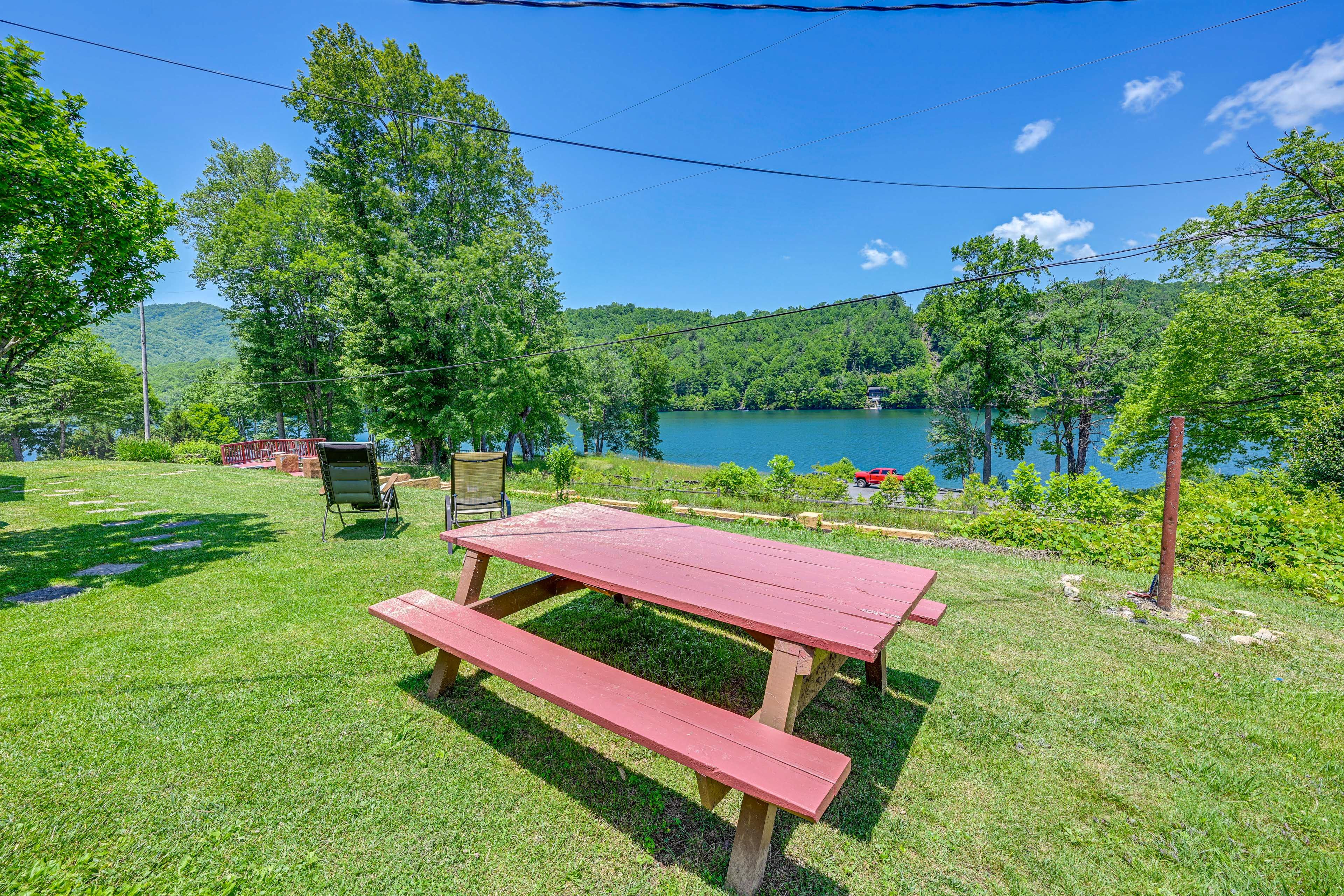 Picnic Table