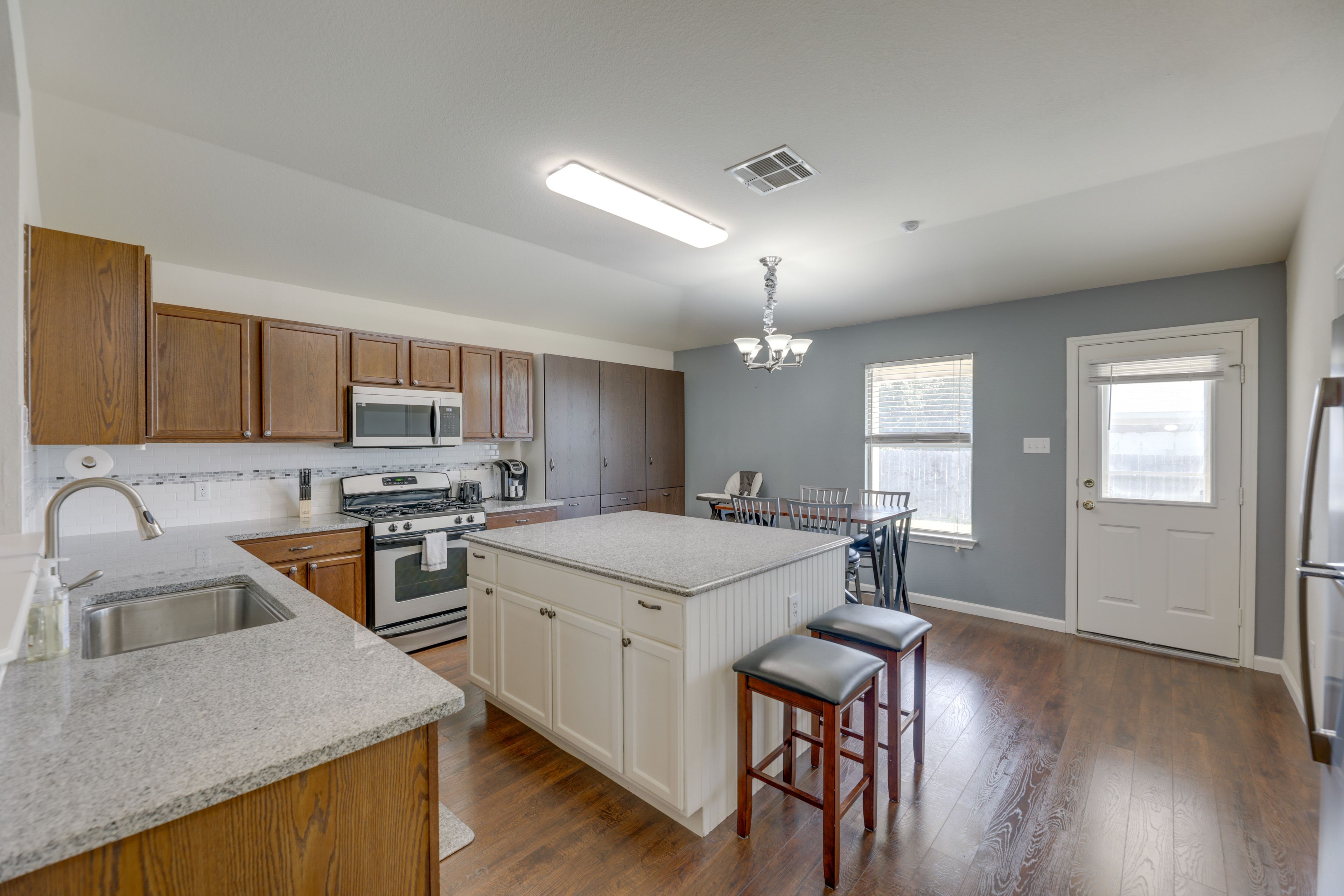 Kitchen | Keurig Coffee Maker