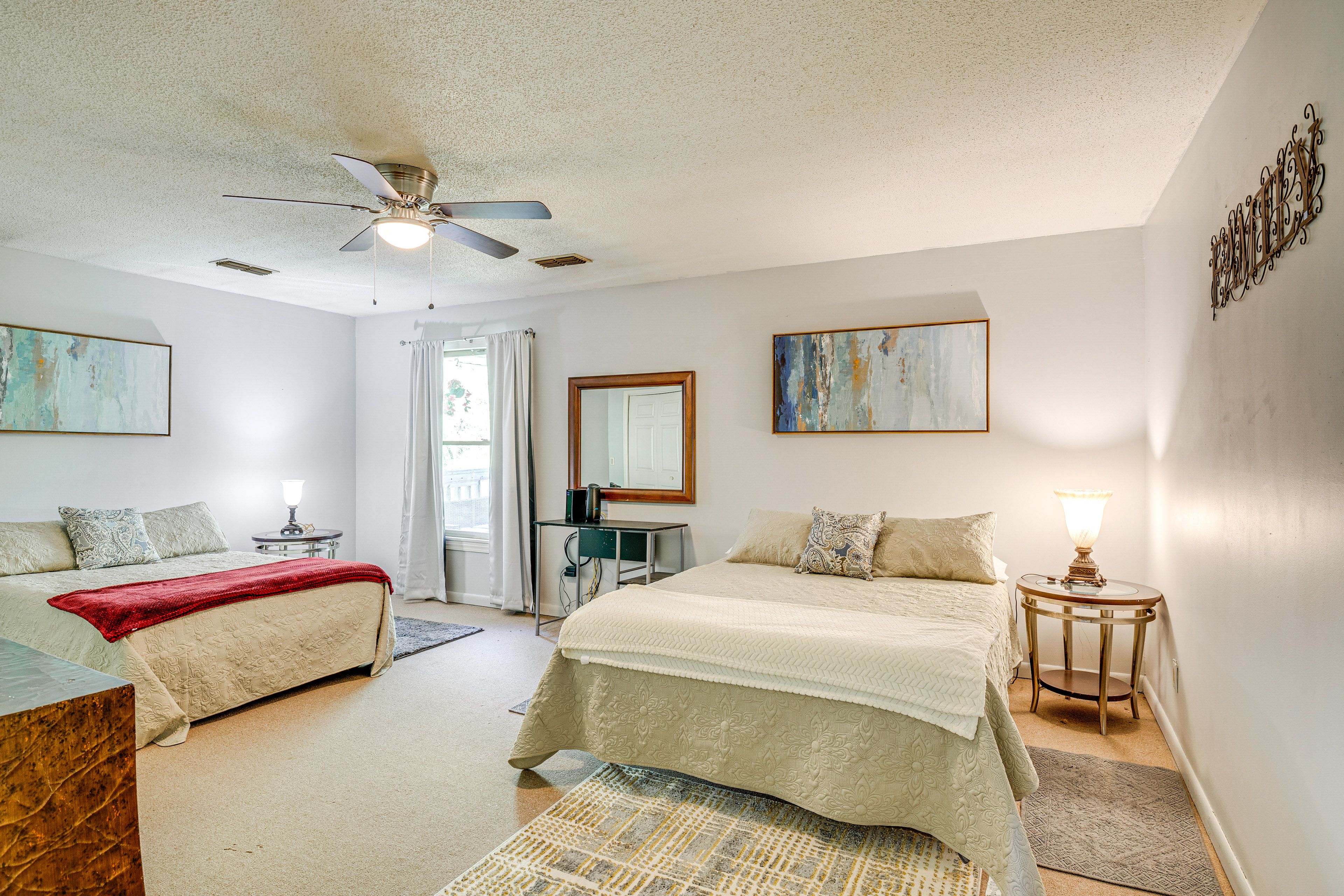 Bedroom 2 | Queen Bed | Full Bed | Smart TV