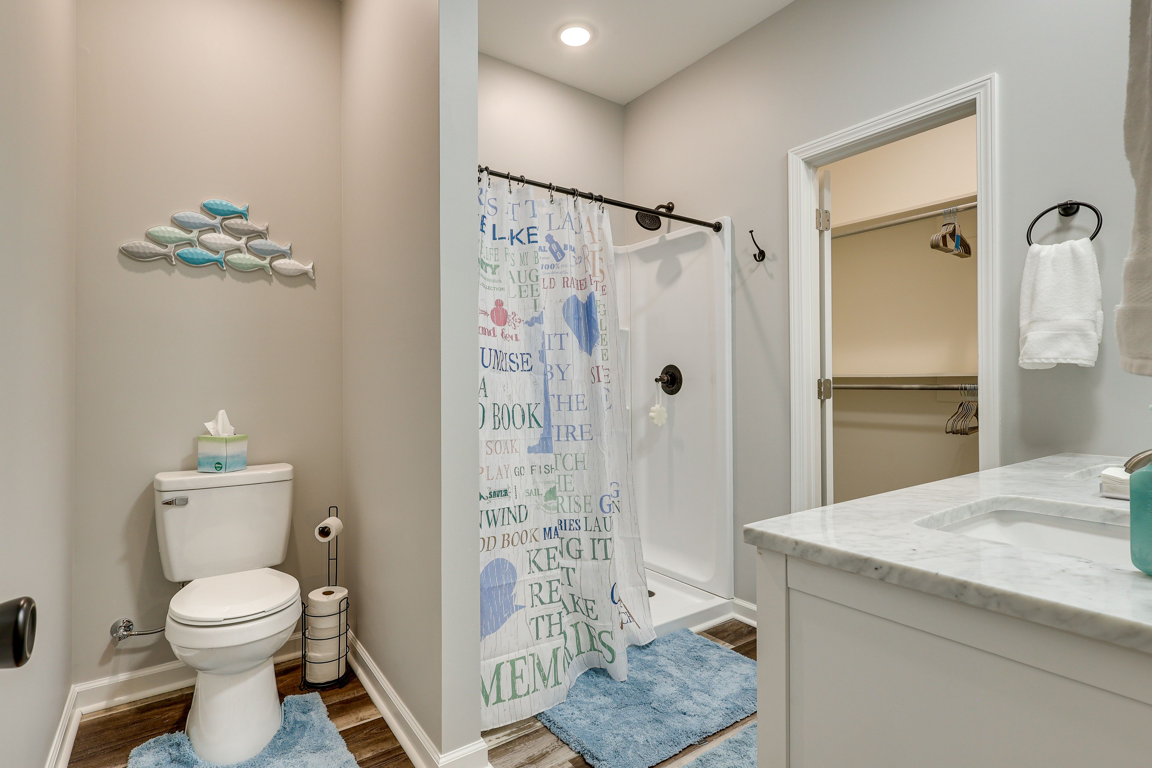 Full Bathroom | 1st Floor | Complimentary Toiletries