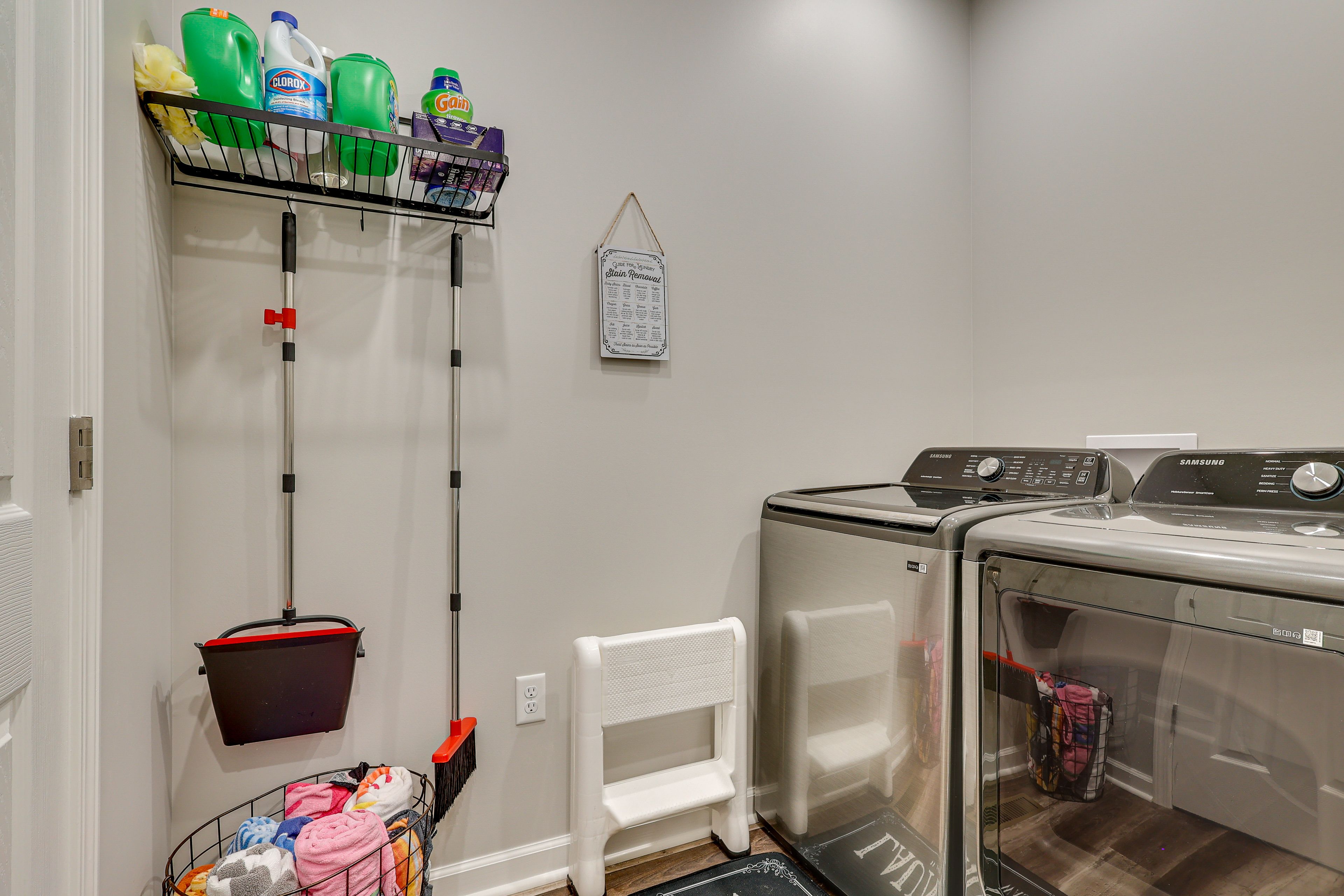 In-Unit Laundry | 1st Floor