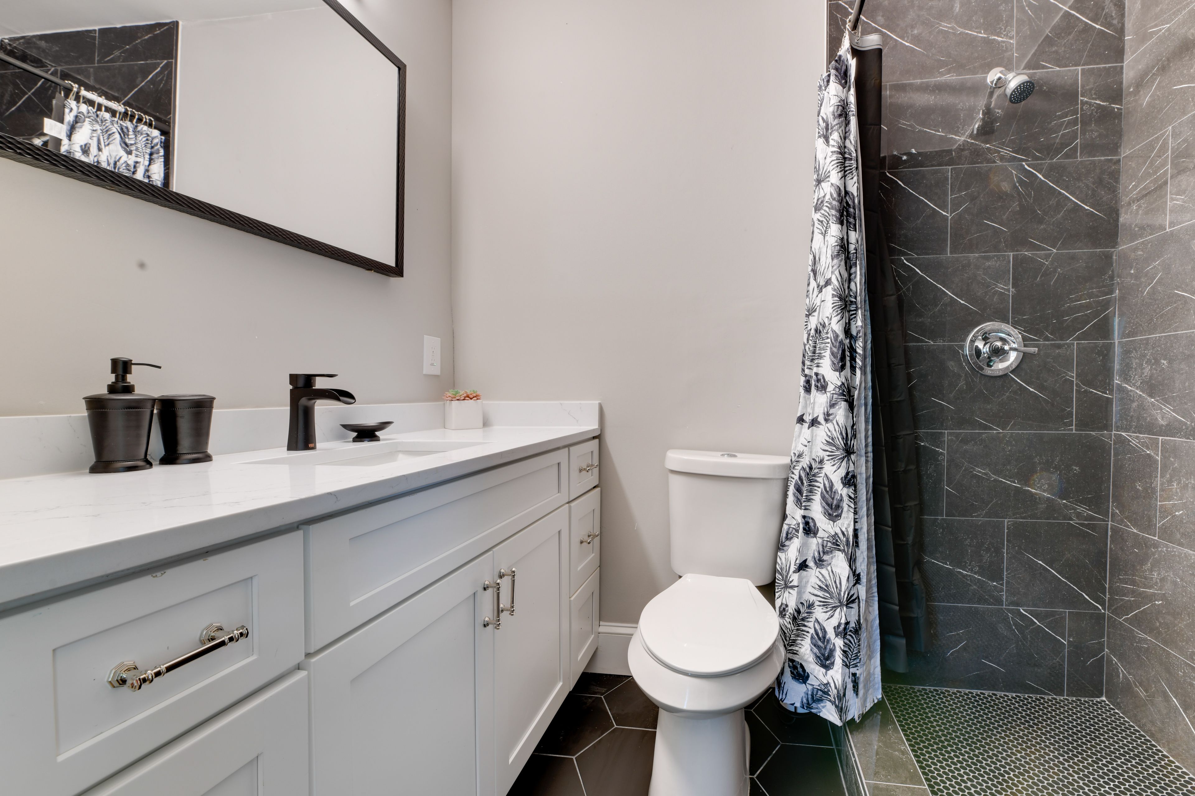 En-Suite Bathroom