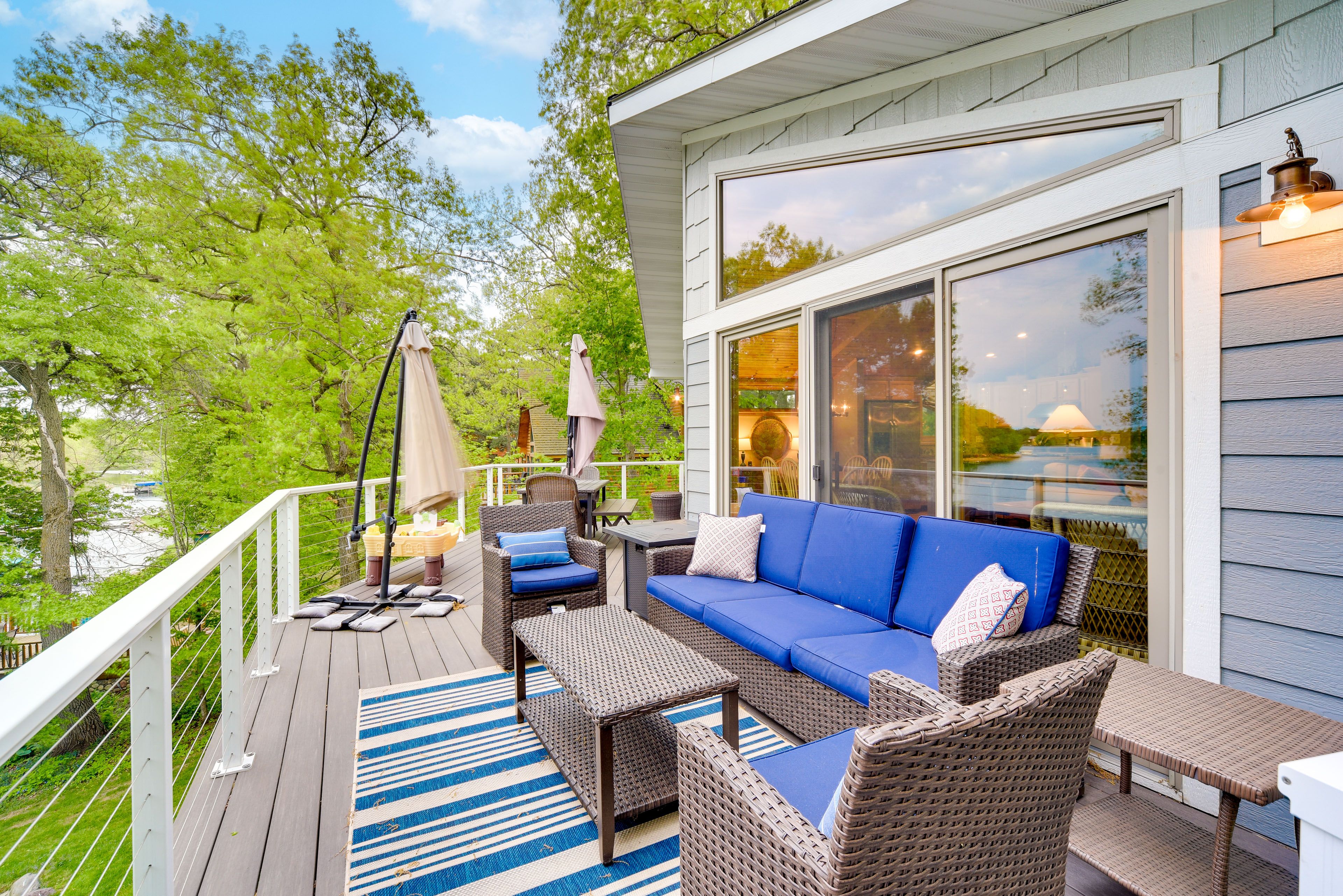 Deck