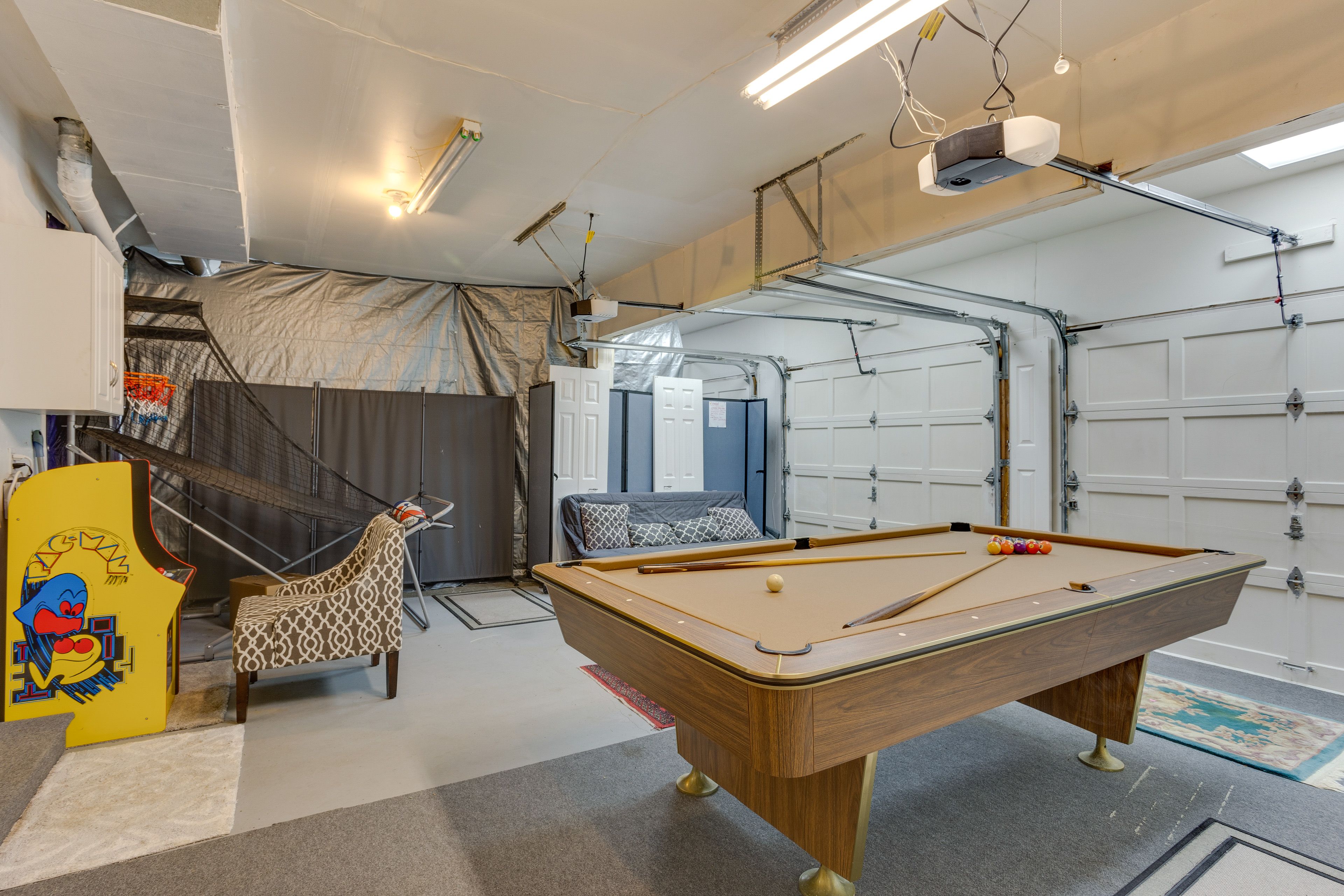 Game Room | Arcade Machine | Pool Table | Pop-a-Shot Basketball Game