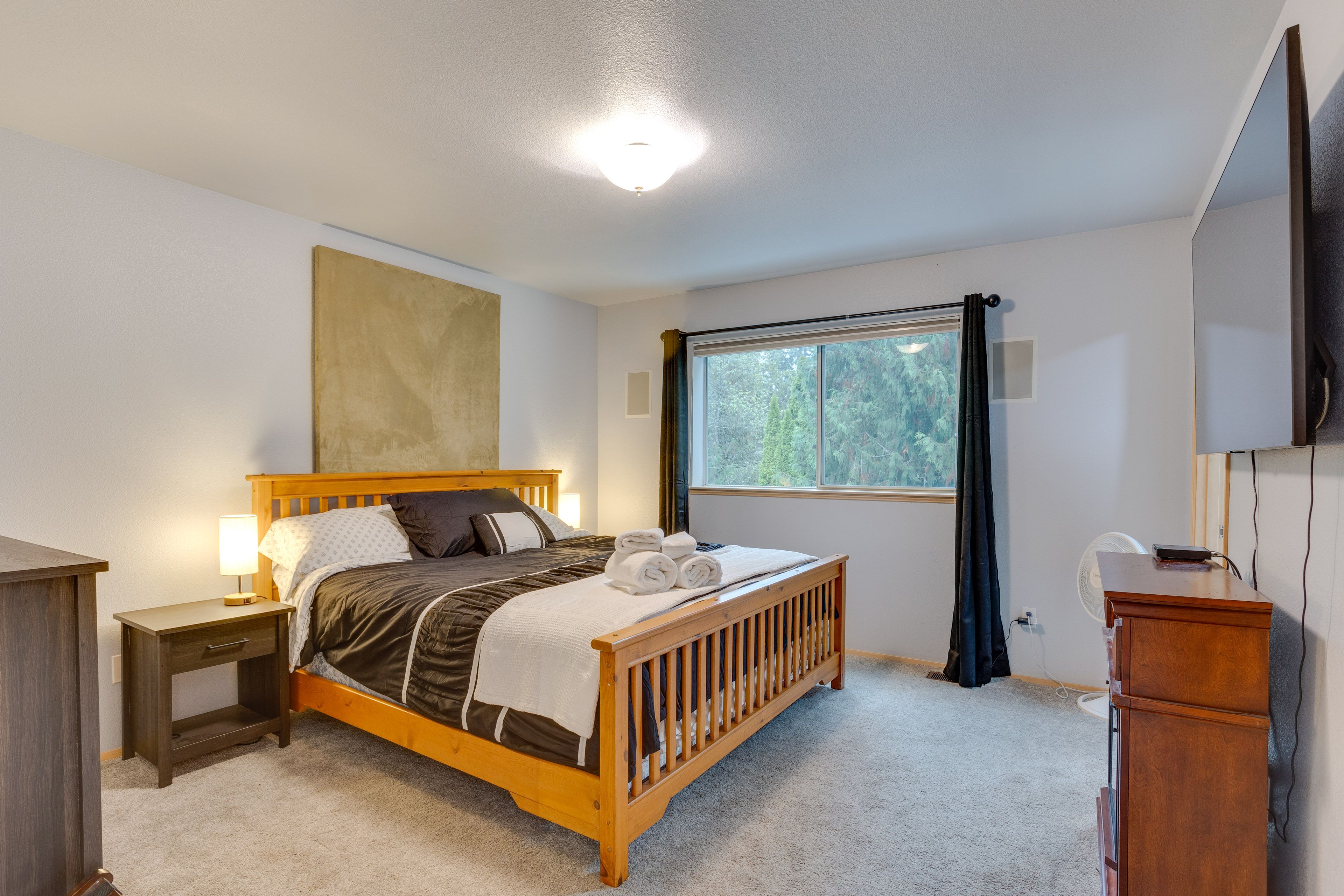 Bedroom 1 | King Bed | Electric Fireplace | Smart TV | En-Suite Bathroom