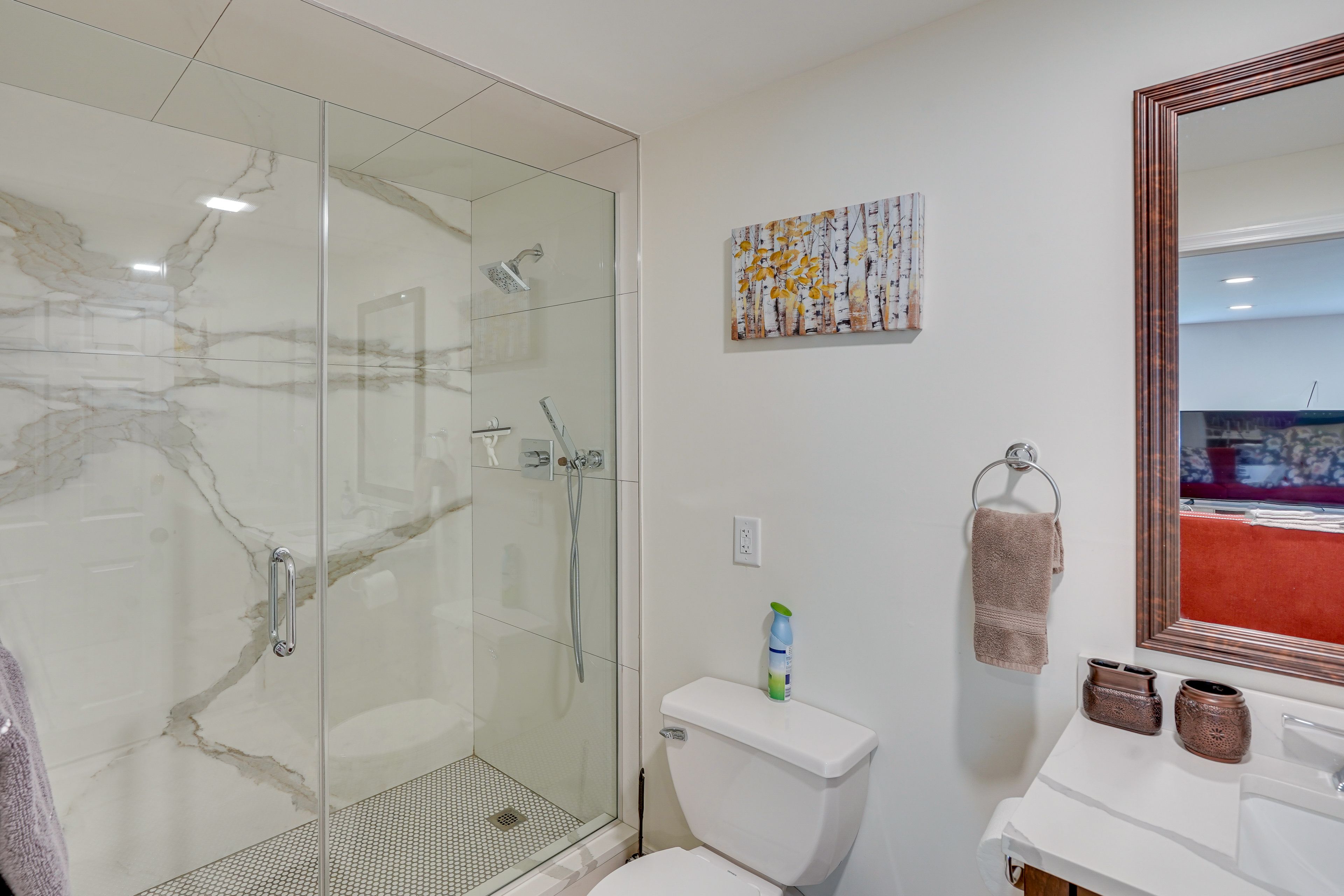 Full Bathroom | Lower Level