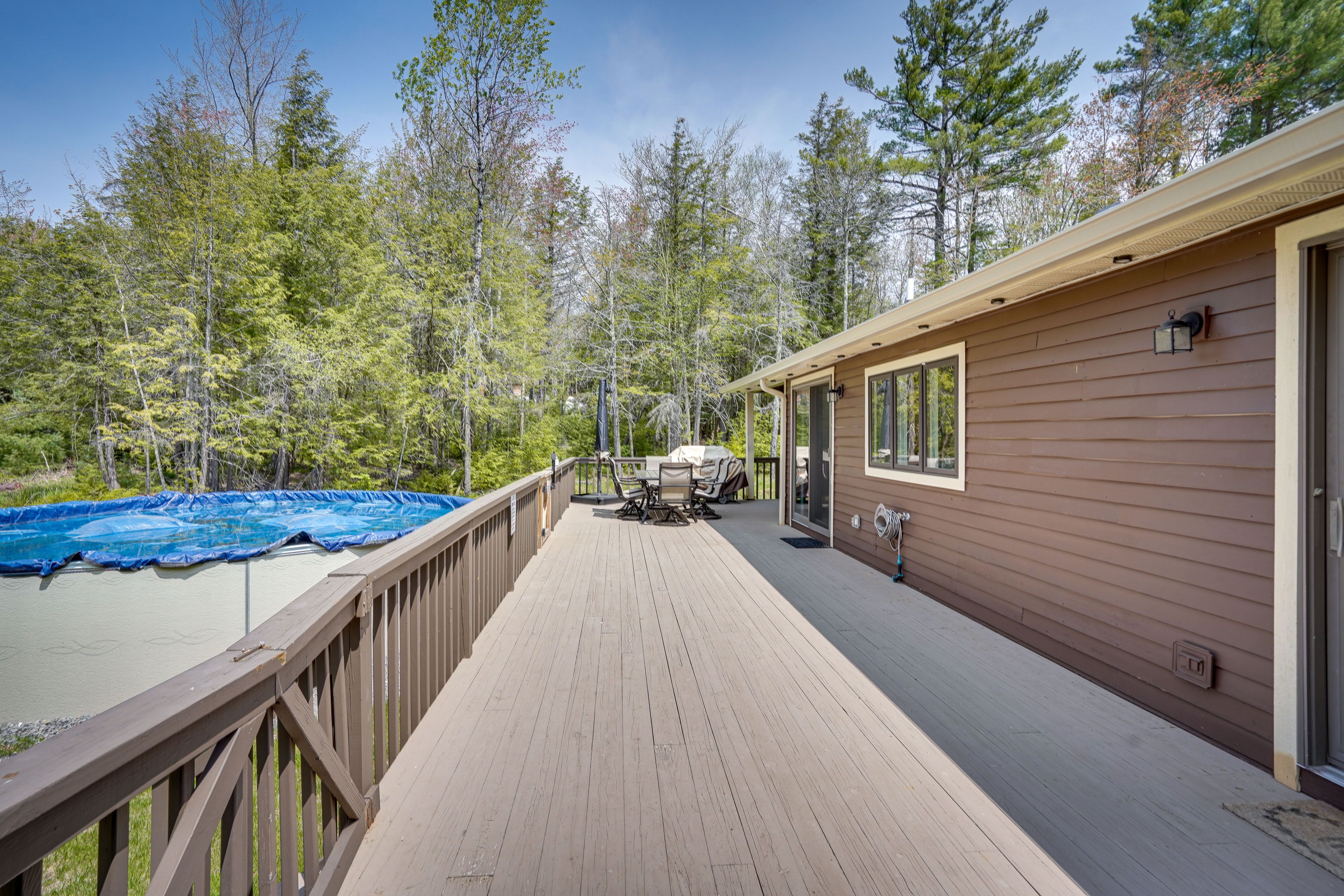 Deck