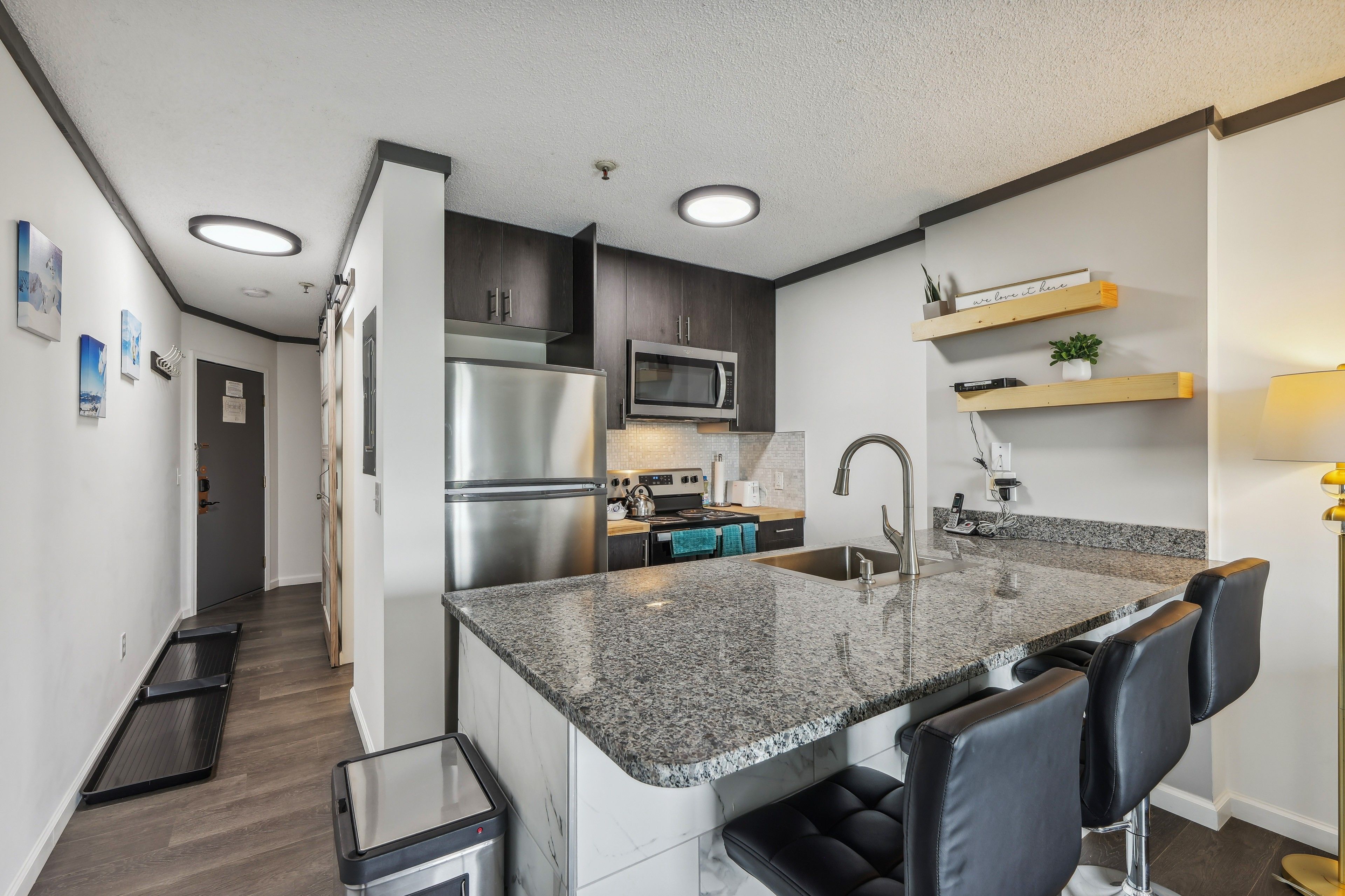 Dining Area | Dishware/Flatware | Trash Bags/Paper Towels