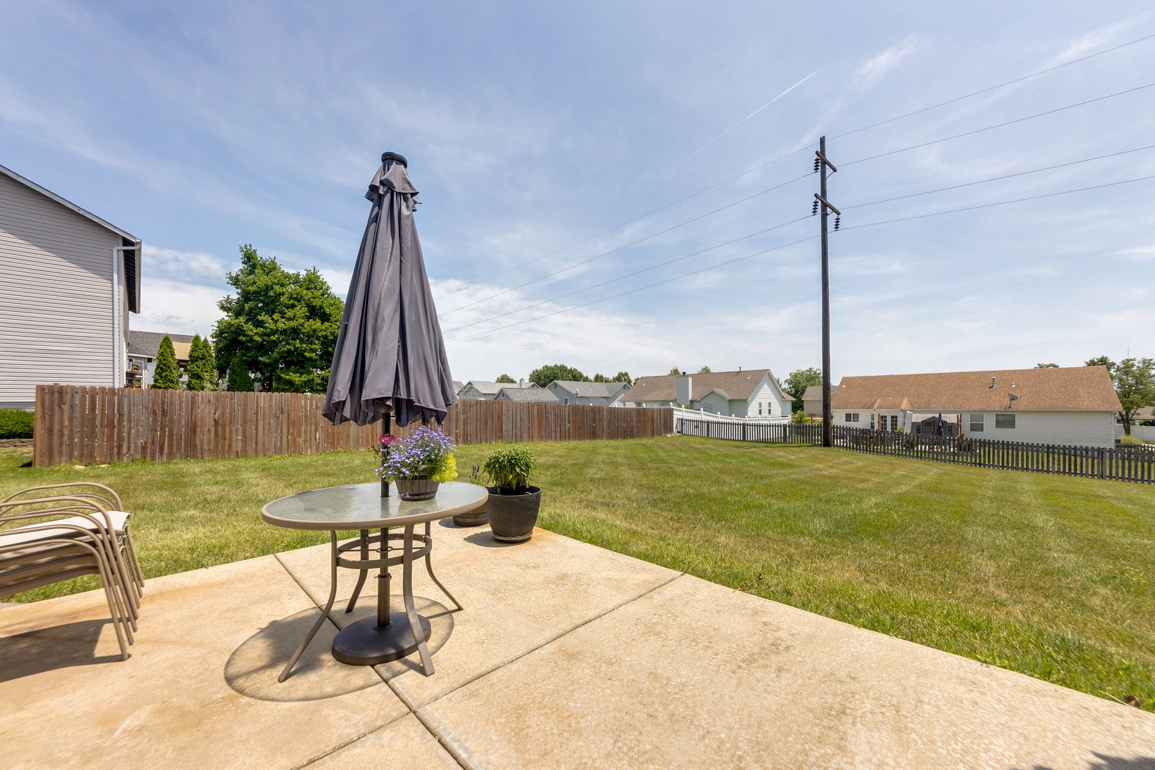 Patio | Outdoor Dining Area | Gas Grill