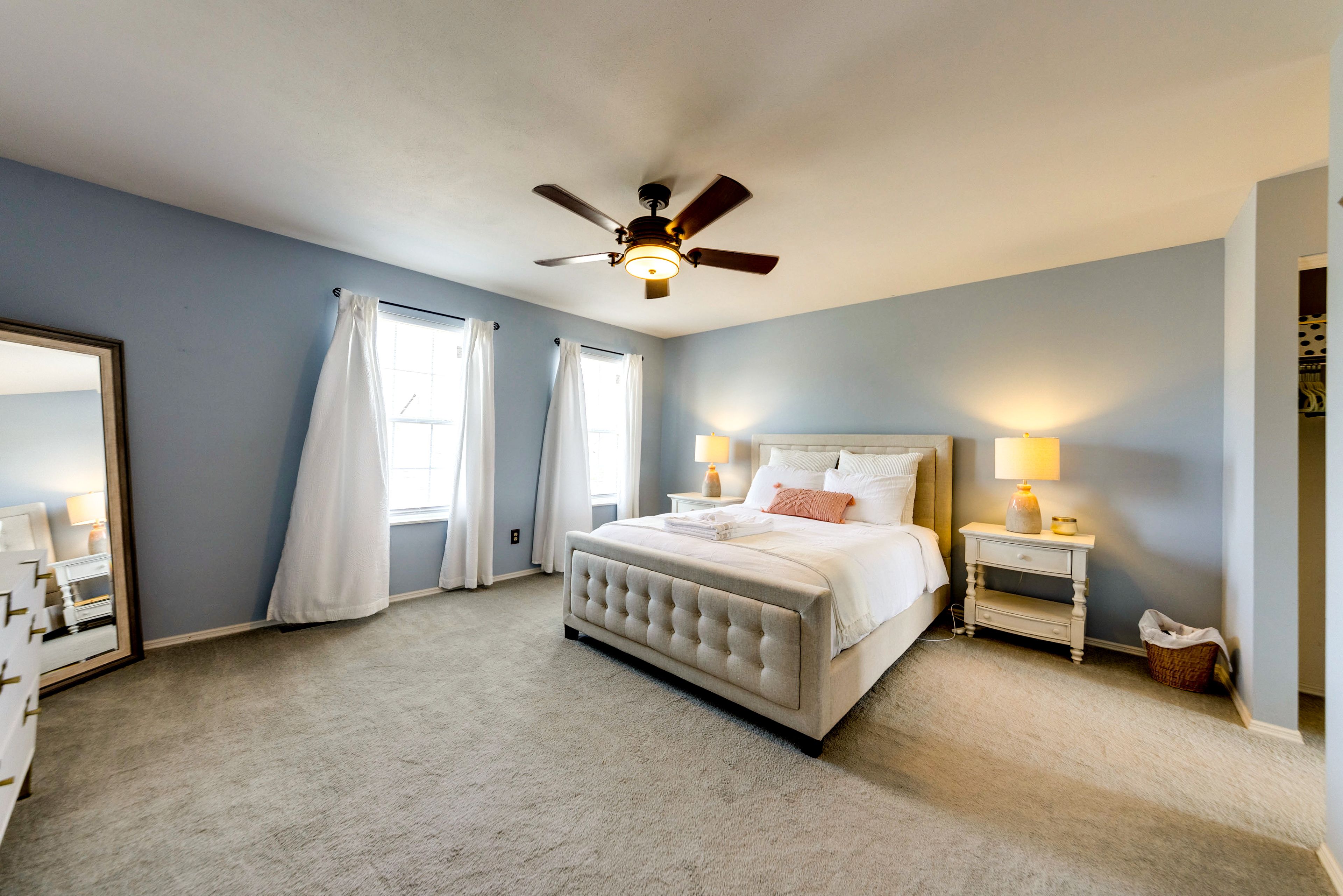 Bedroom 1 | 2nd Floor | Queen Bed | Linens Provided | Smart TV w/ Cable