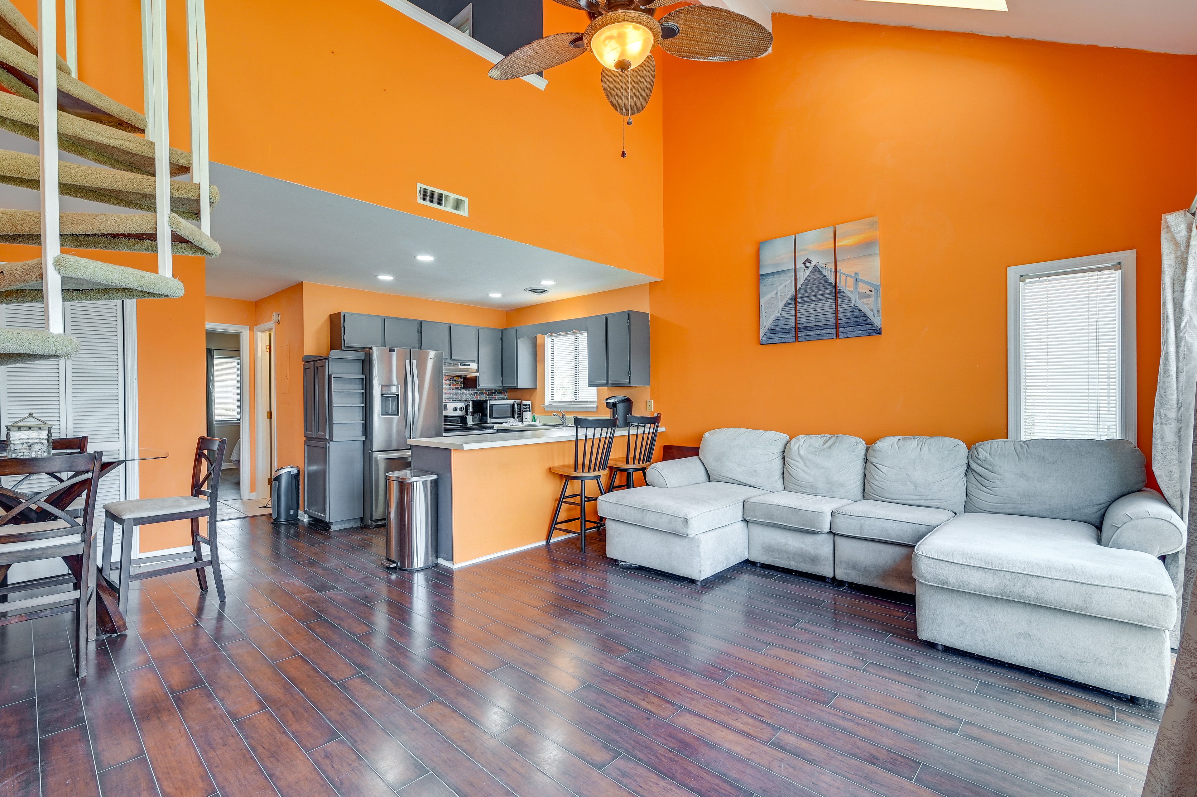 Myrtle Beach Vacation Rental | 1BR + Loft | 2BA | 950 Sq Ft