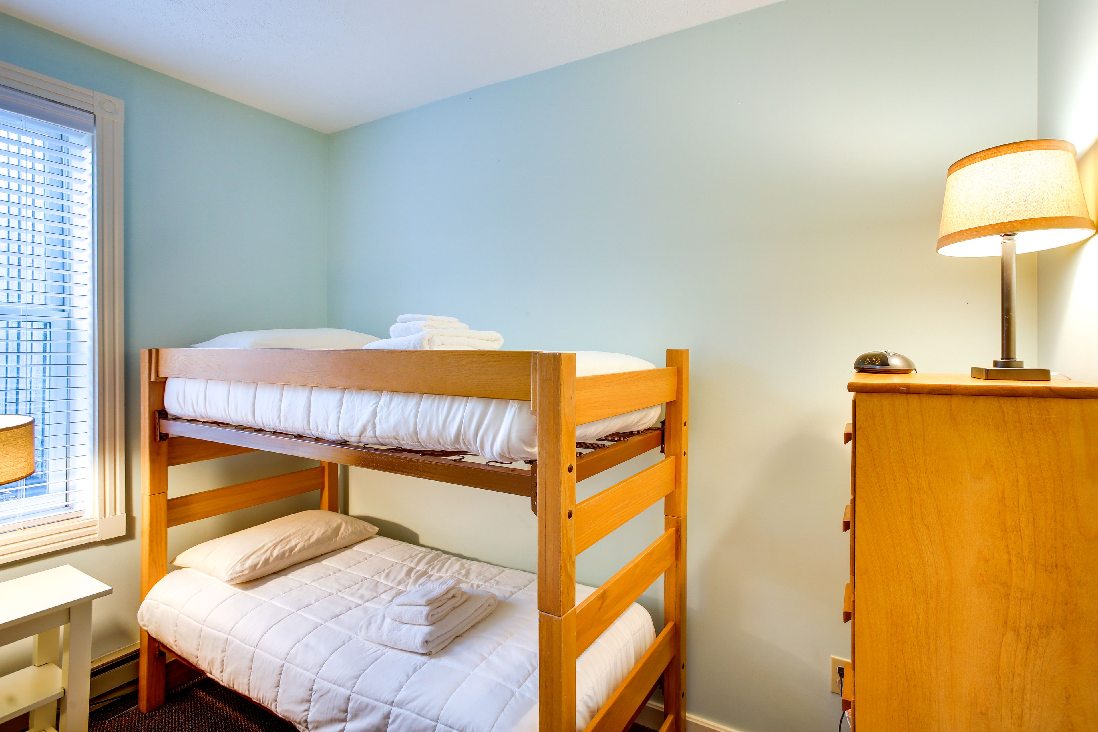 Bedroom 4 | 2 Twin Bunk Beds