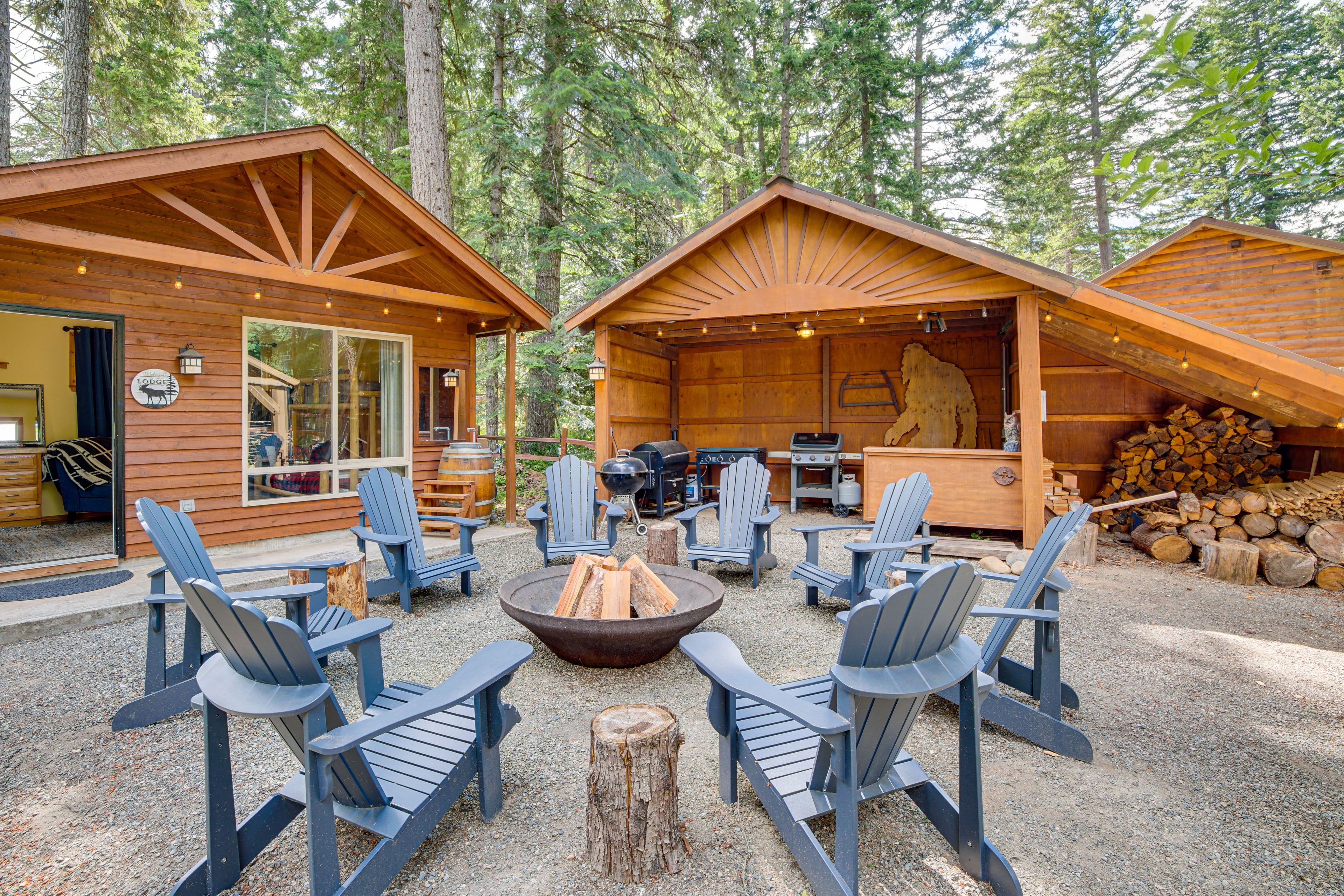 Outdoor Space | Fire Pit w/ Seating | Charcoal Grill & Gas Grill