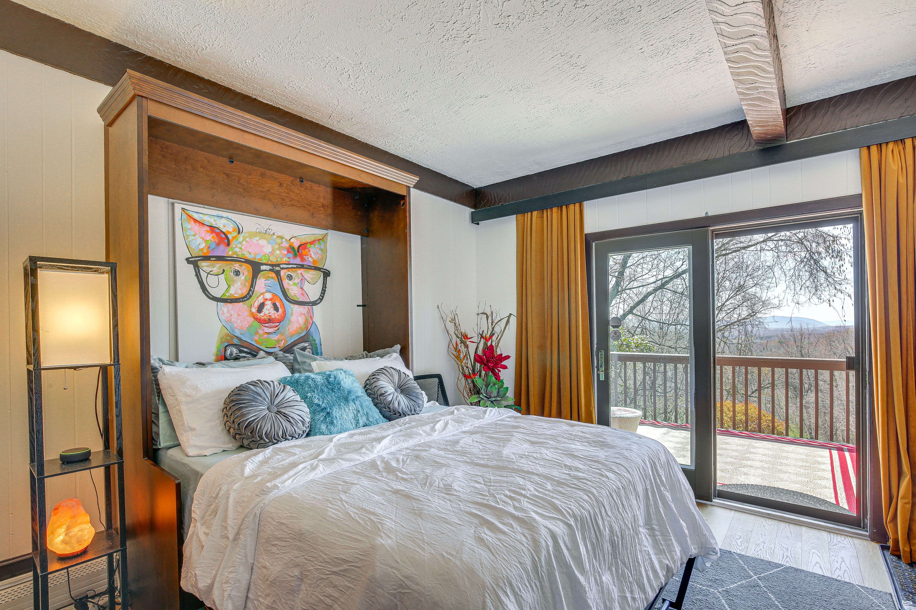 Bedroom | Queen Murphy Bed | Laptop Friendly