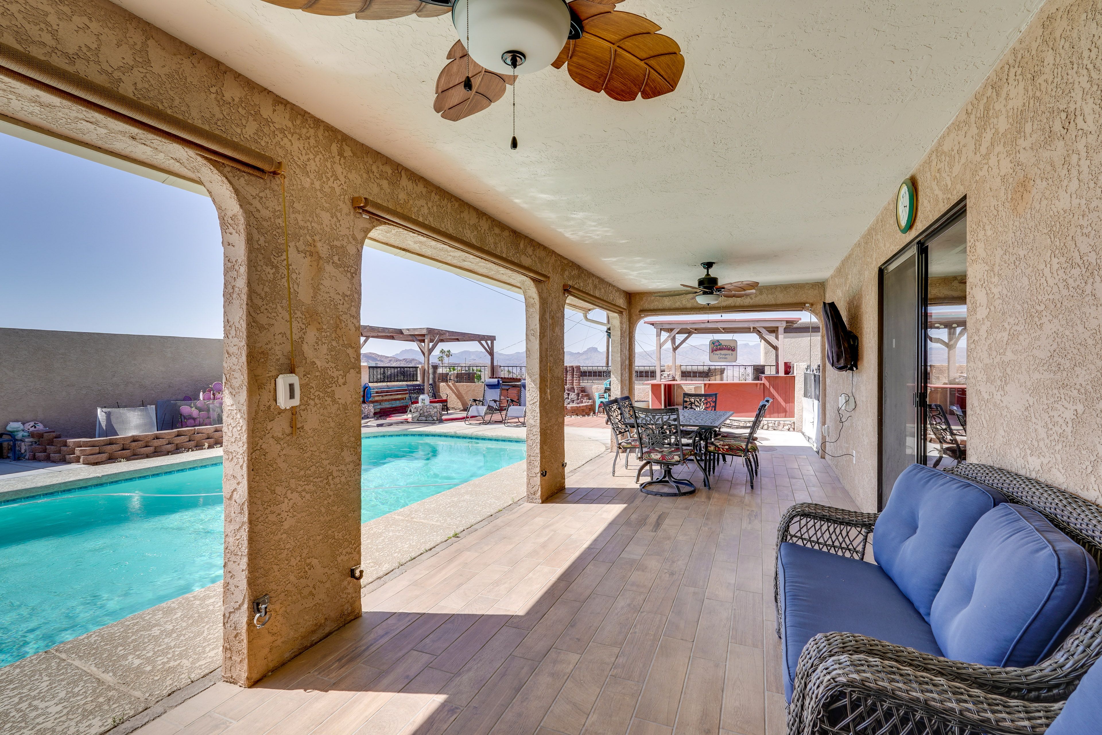 Lake Havasu City Vacation Rental | 3BR | 2BA | 1,550 Sq Ft | 1 Step for Entry