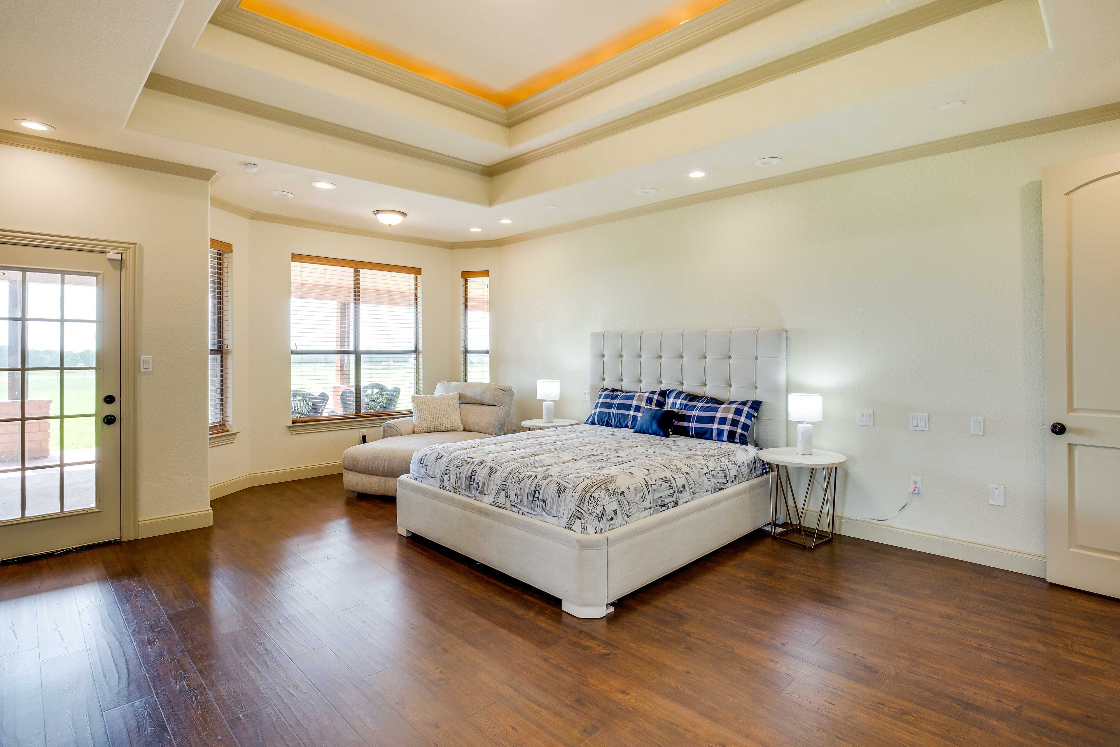 Bedroom 4 | King Bed | Smart TV