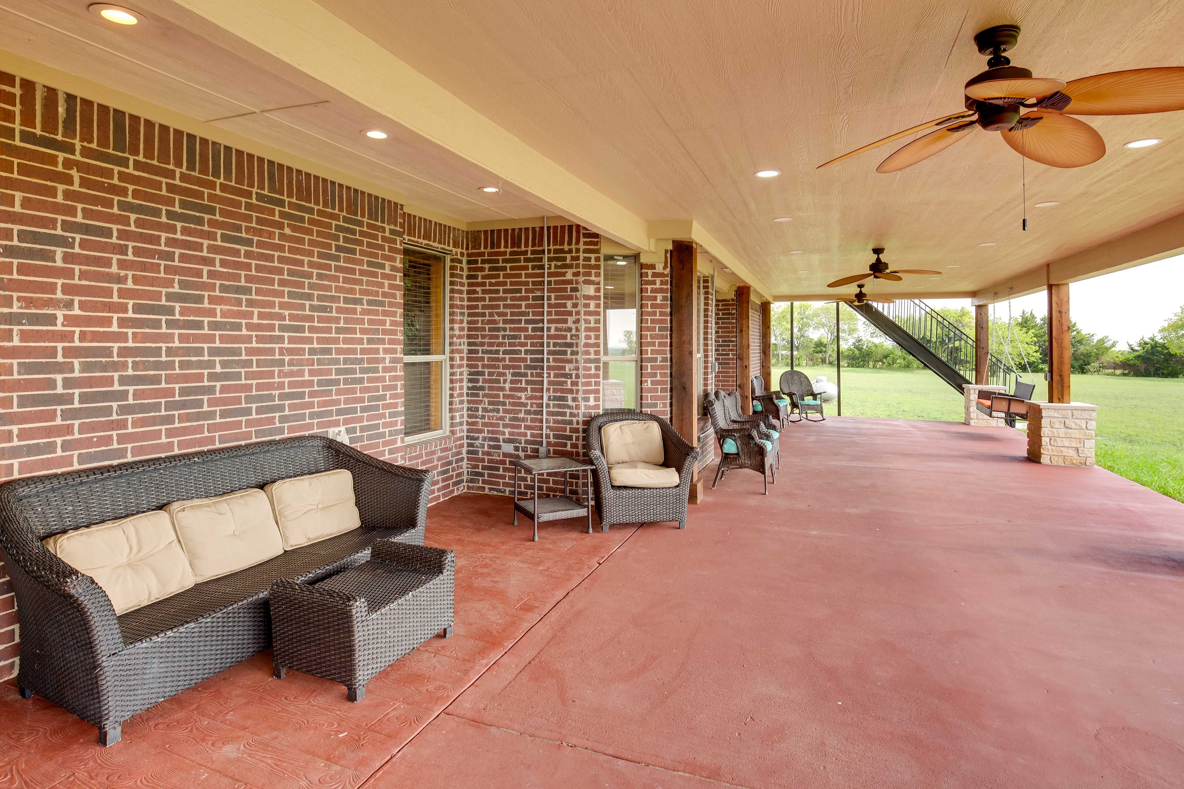 Private Patio | Outdoor Kitchen