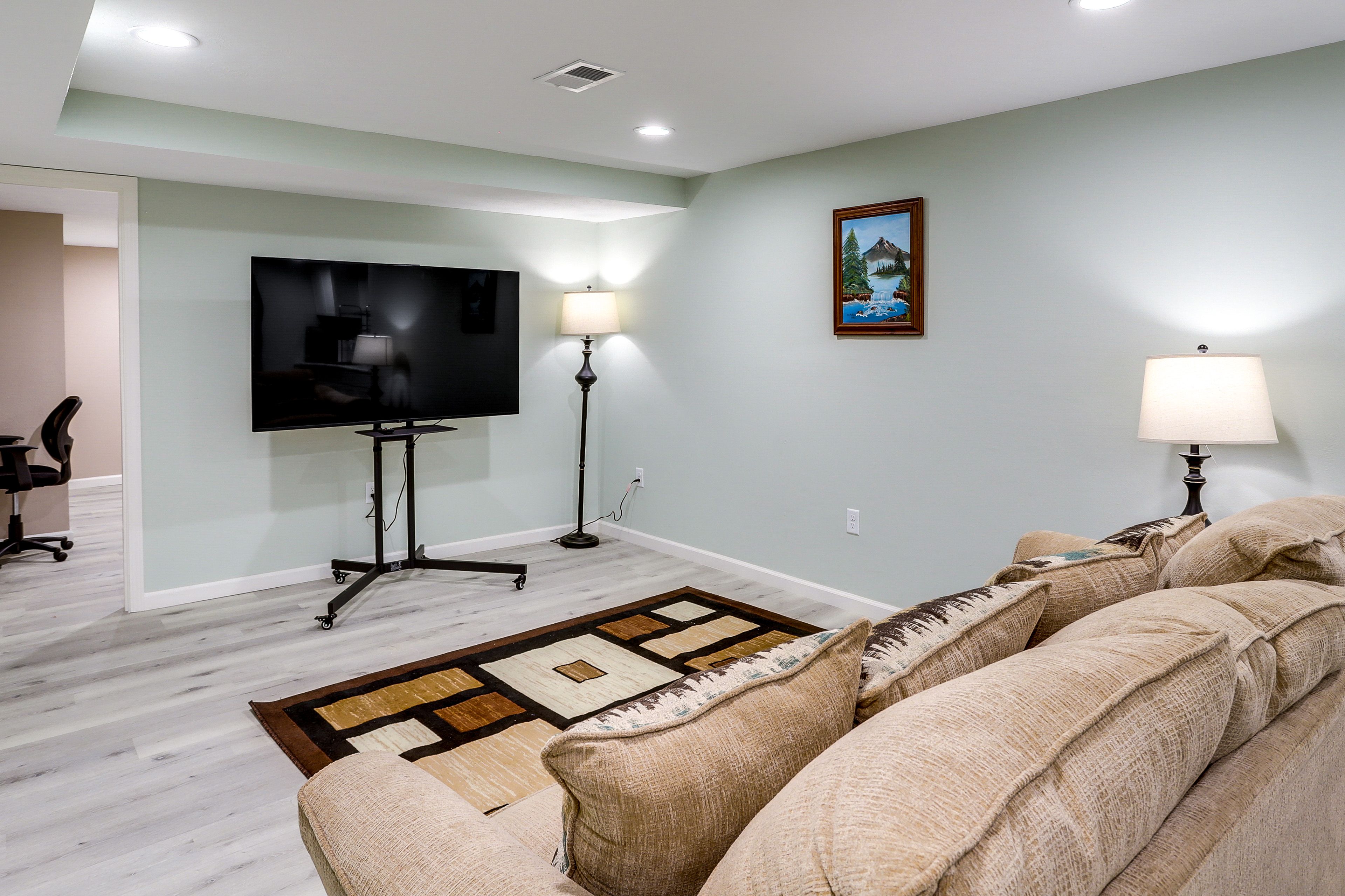 Granger Vacation Rental | 1BR | 1BA | 1,200 Sq Ft | Stairs Required
