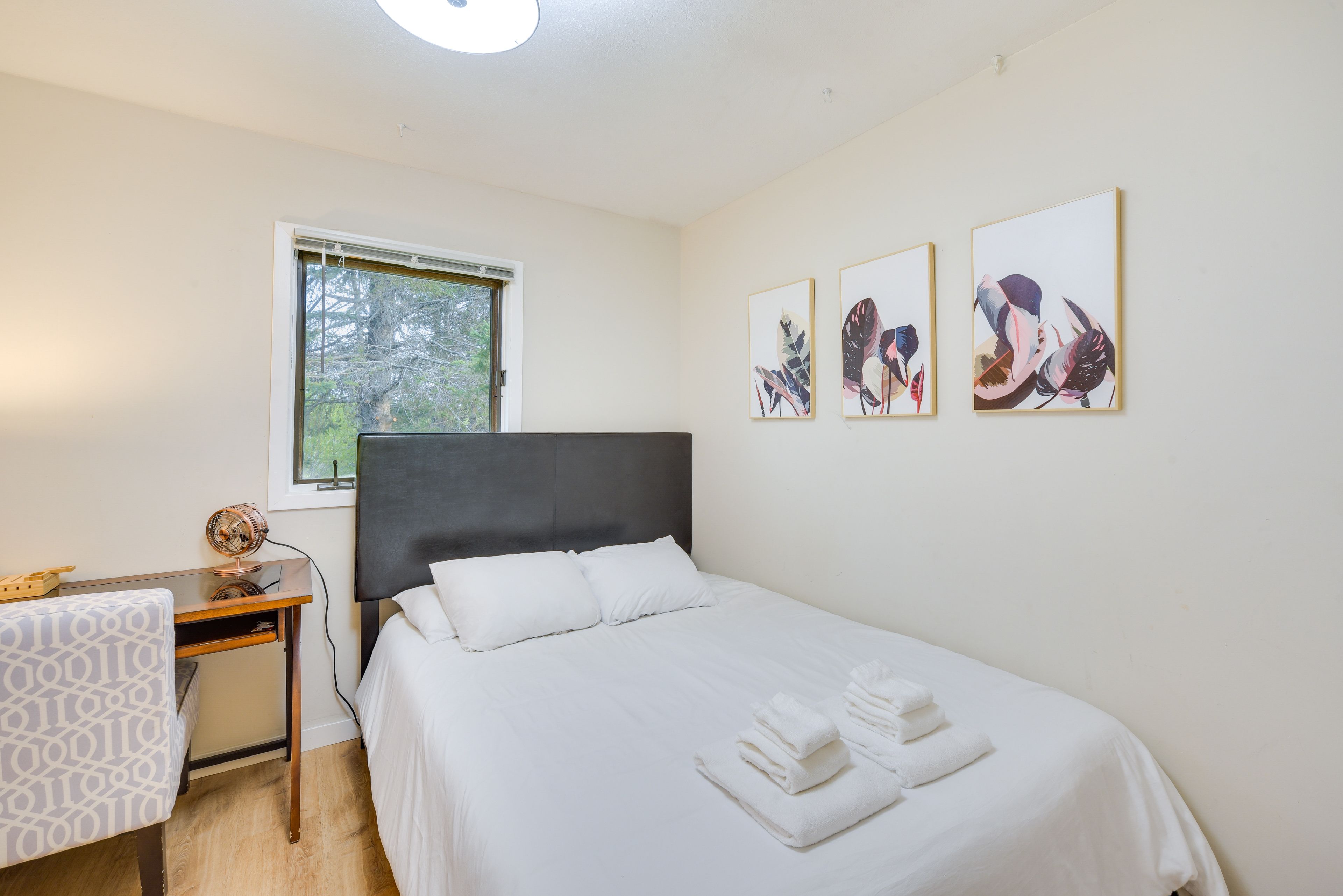 Bedroom 3 | Queen Bed | 1st Floor