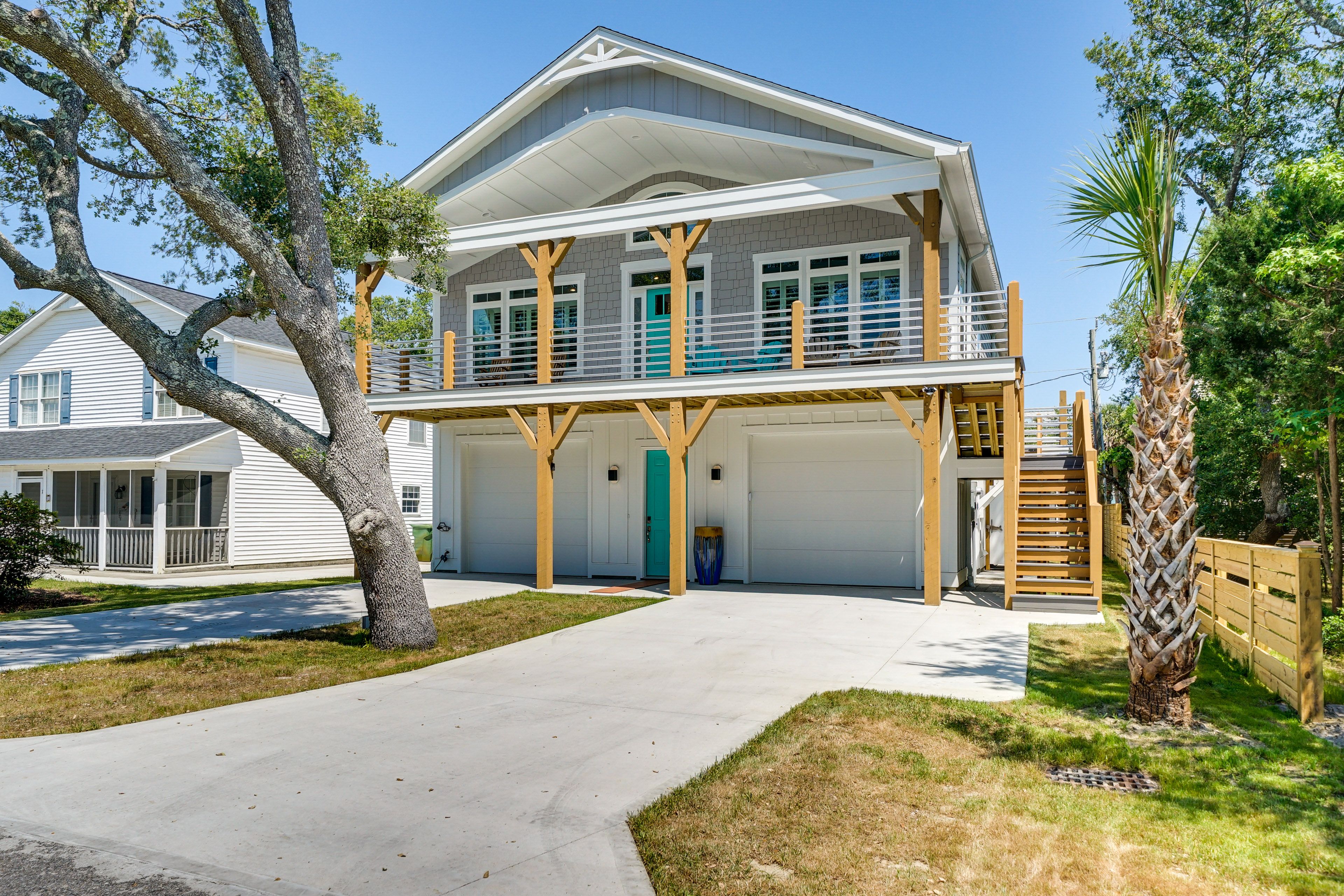 House Exterior | Outdoor Shower | 2 Bicycles Provided | Lower-Level Unit