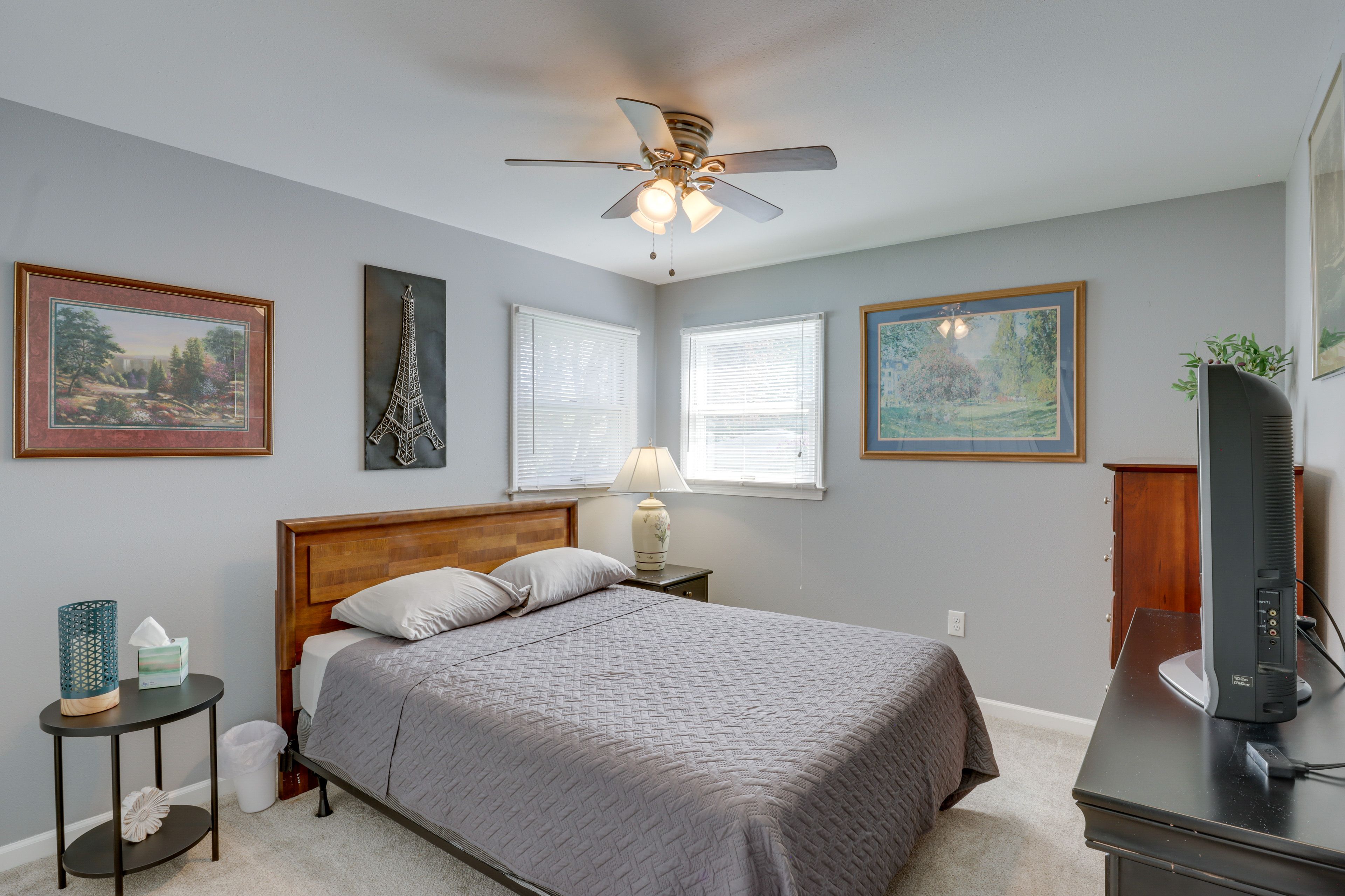 Bedroom 2 | Main Level | Queen Bed | Smart TV