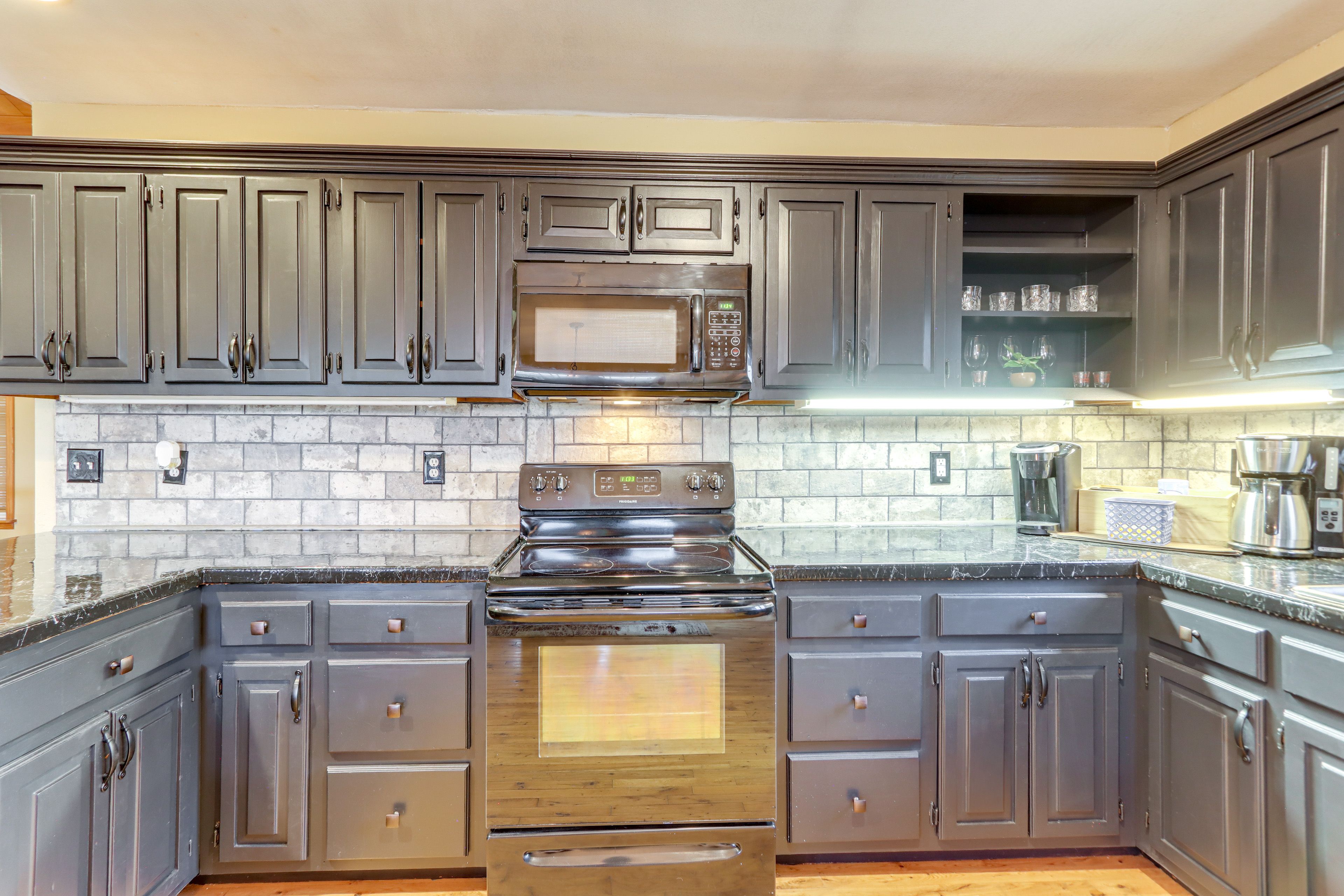 Kitchen | Coffee Maker | Dishwasher | Cooking Utensils | Toaster