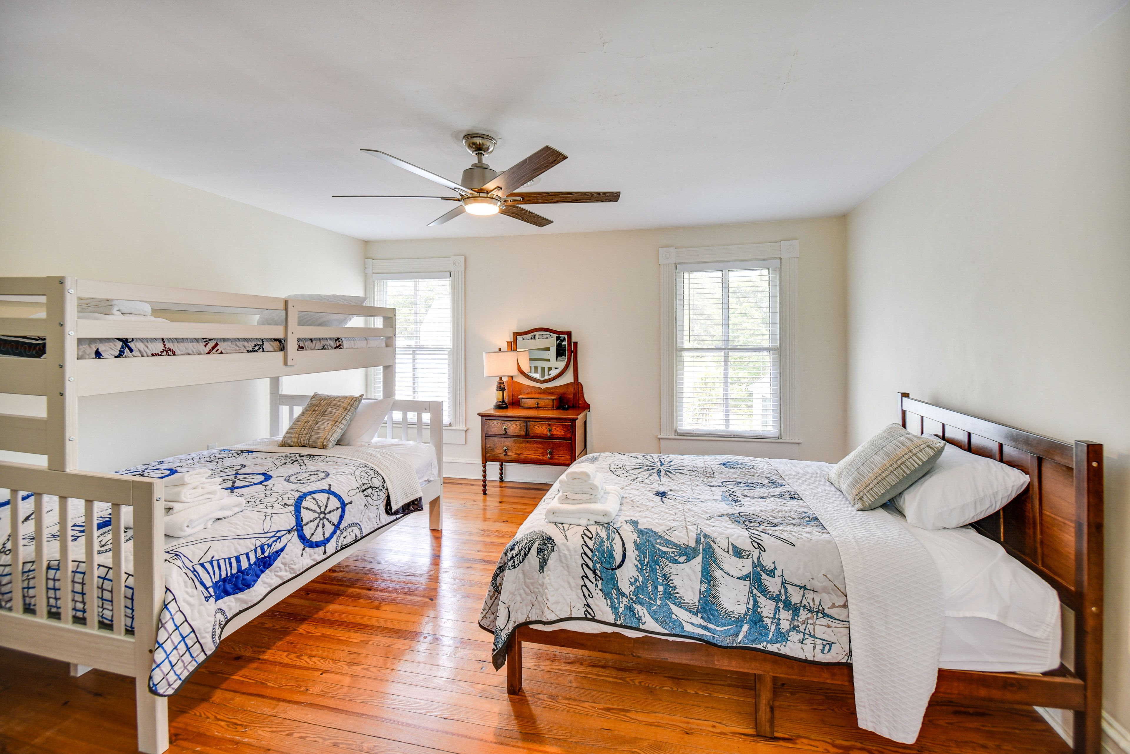 Bedroom 4 | Full Bed | Twin/Full Bunk Bed | 2nd Floor