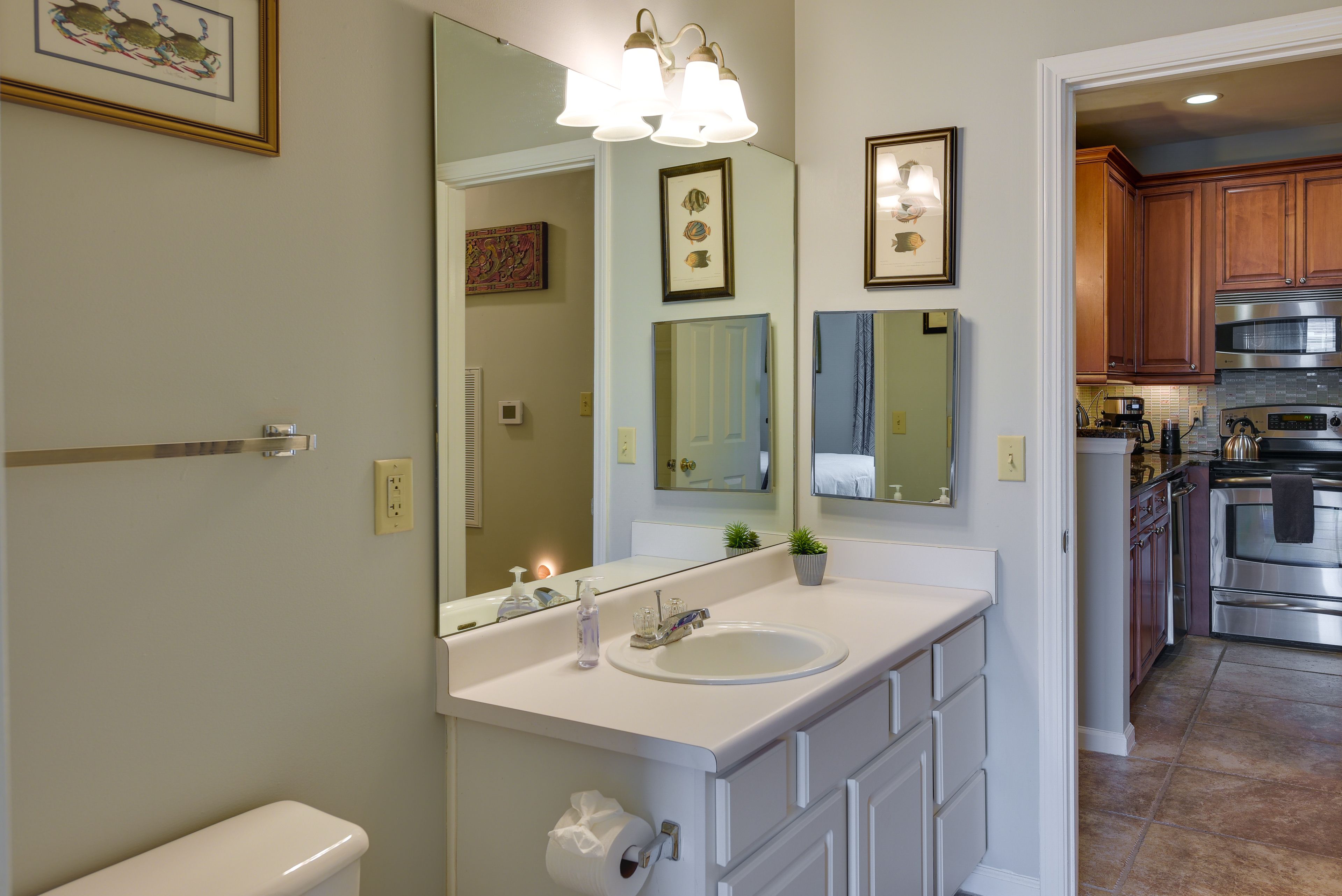 Full Bathroom | Hair Dryer