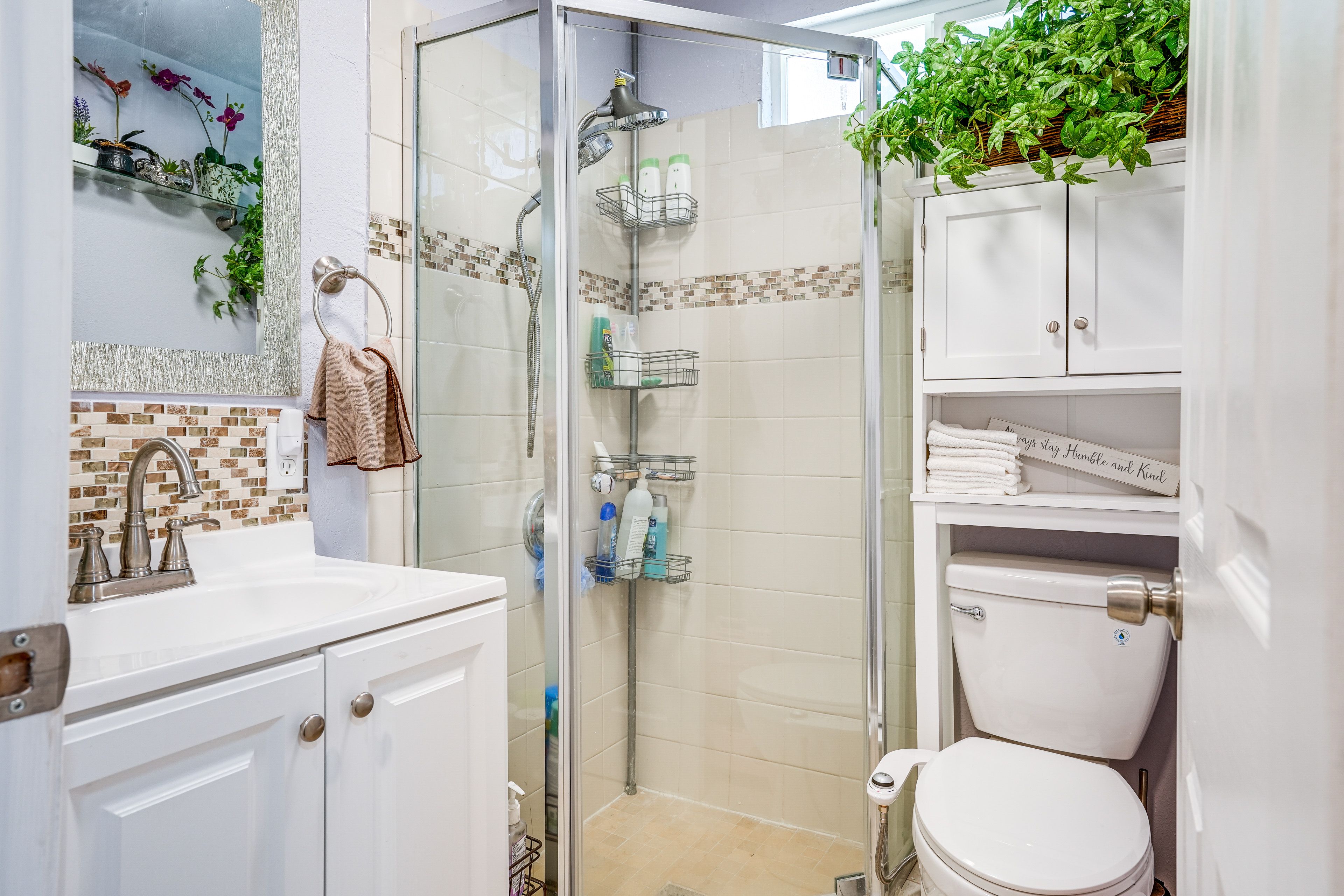 Bathroom | Linens Provided | Complimentary Toiletries