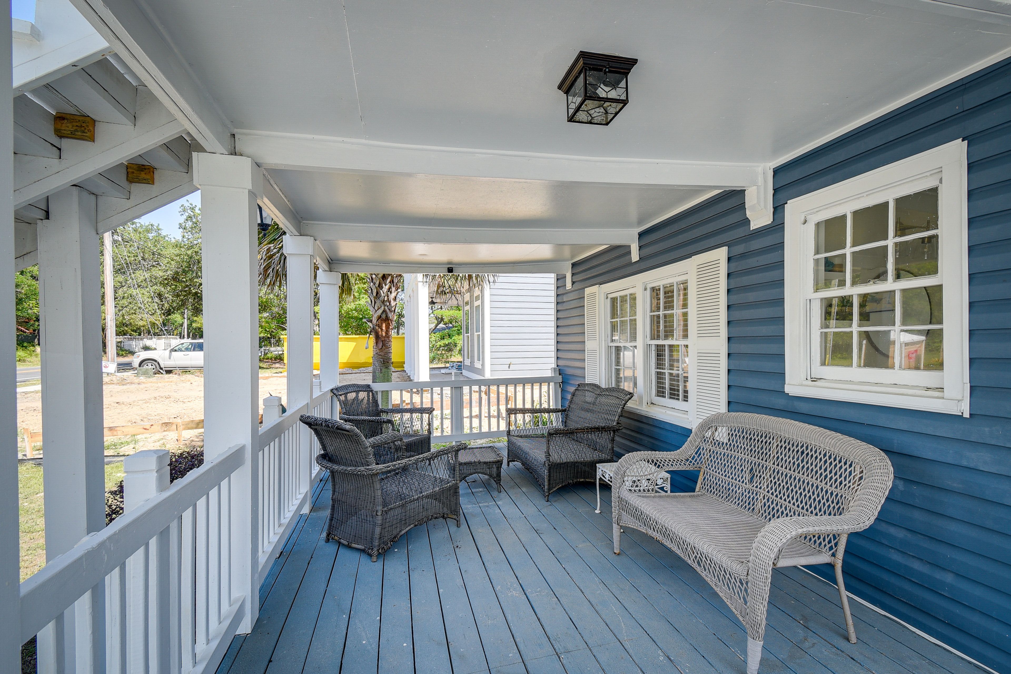 Bottom Porch