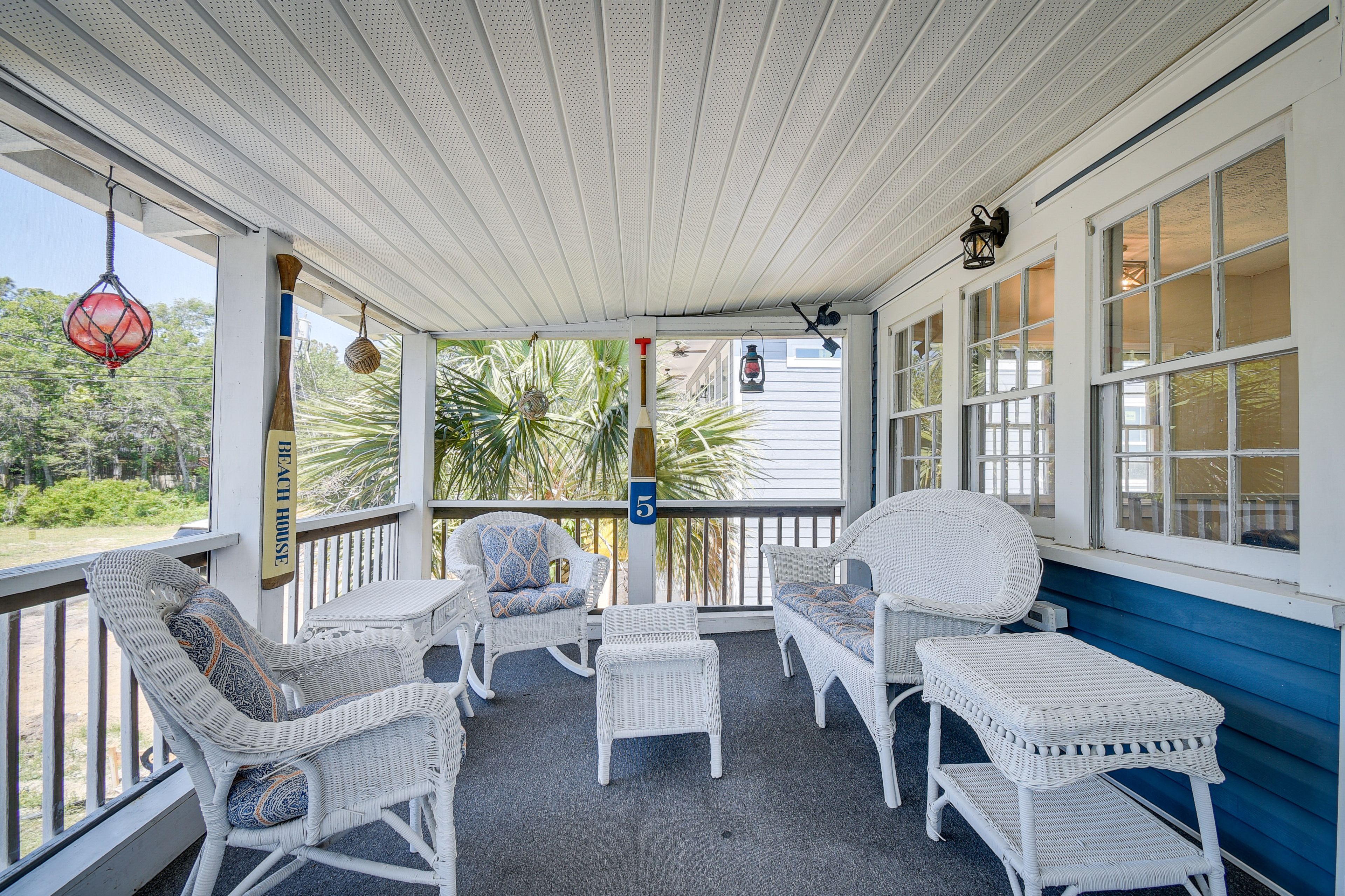 Top Screened-In Porch
