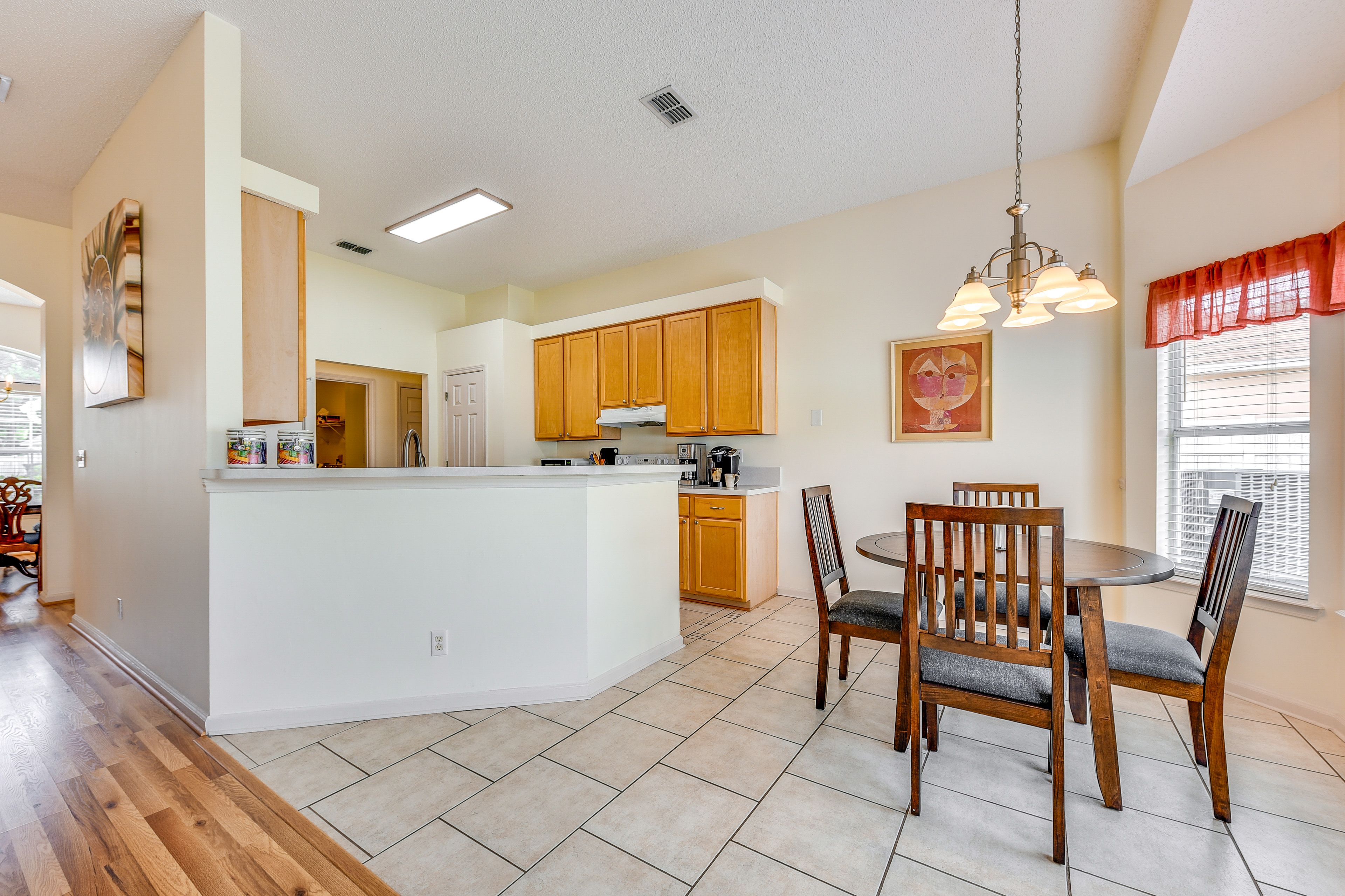 Breakfast Nook