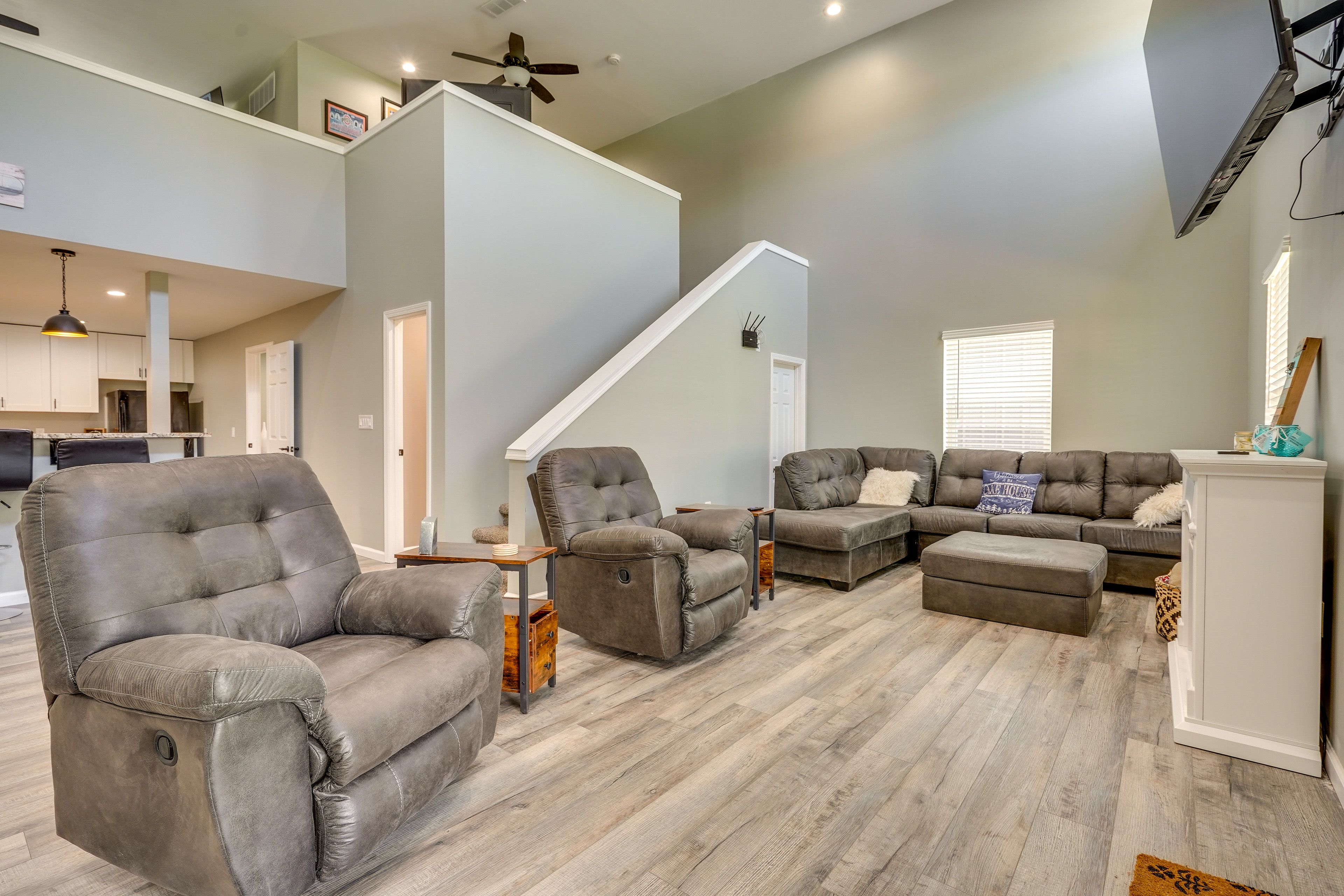 Living Room | Central A/C